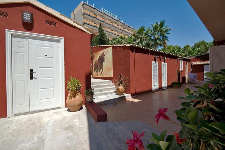 Hotel Palmer I Beachhouse Peguera