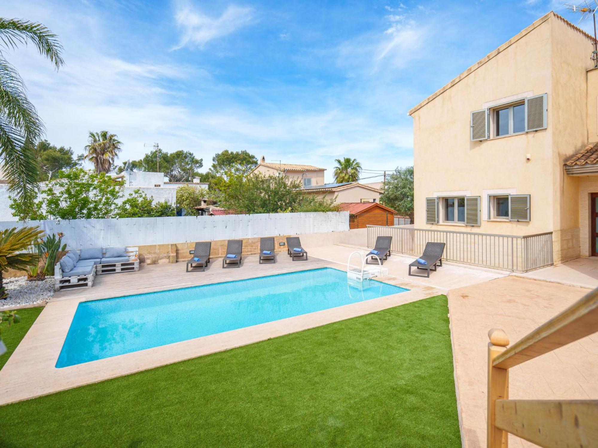 Son Jil By Interhome
