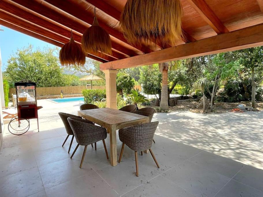 Apartamento Strandnahe Mit Pool, Wifi, Klima, Heizung, Tischtennis, Trampolin In