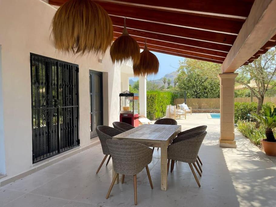 Apartamento Strandnahe Mit Pool, Wifi, Klima, Heizung, Tischtennis, Trampolin In