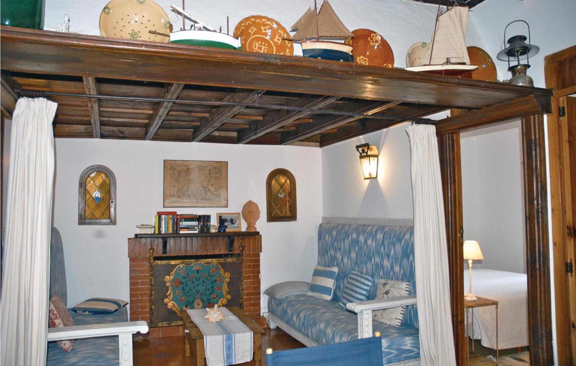 Stunning In San Telmo With Kitchen * Sant Elm