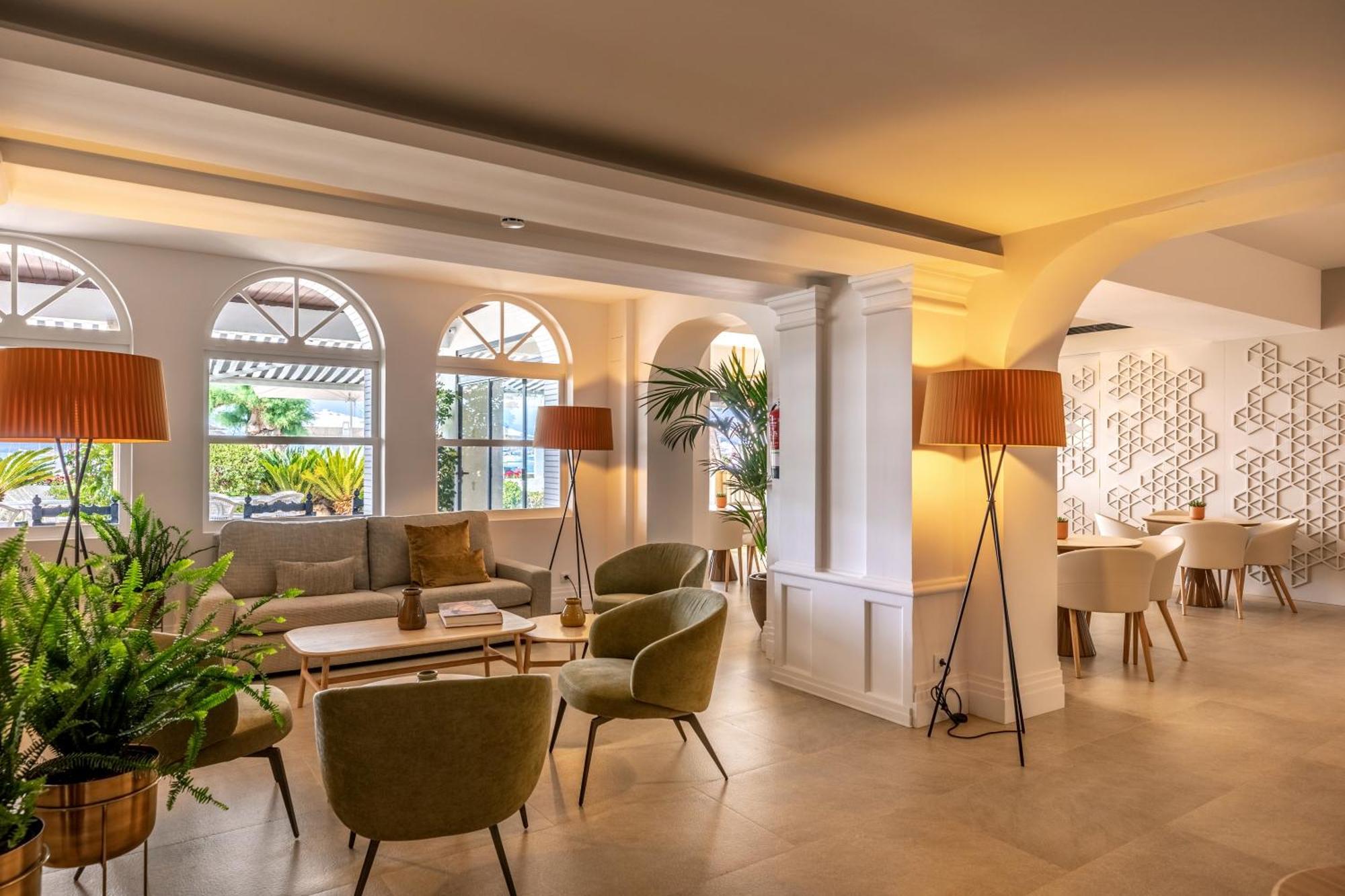 Illa D'or & Club Apts 4* Sup Hotel Puerto Pollensa