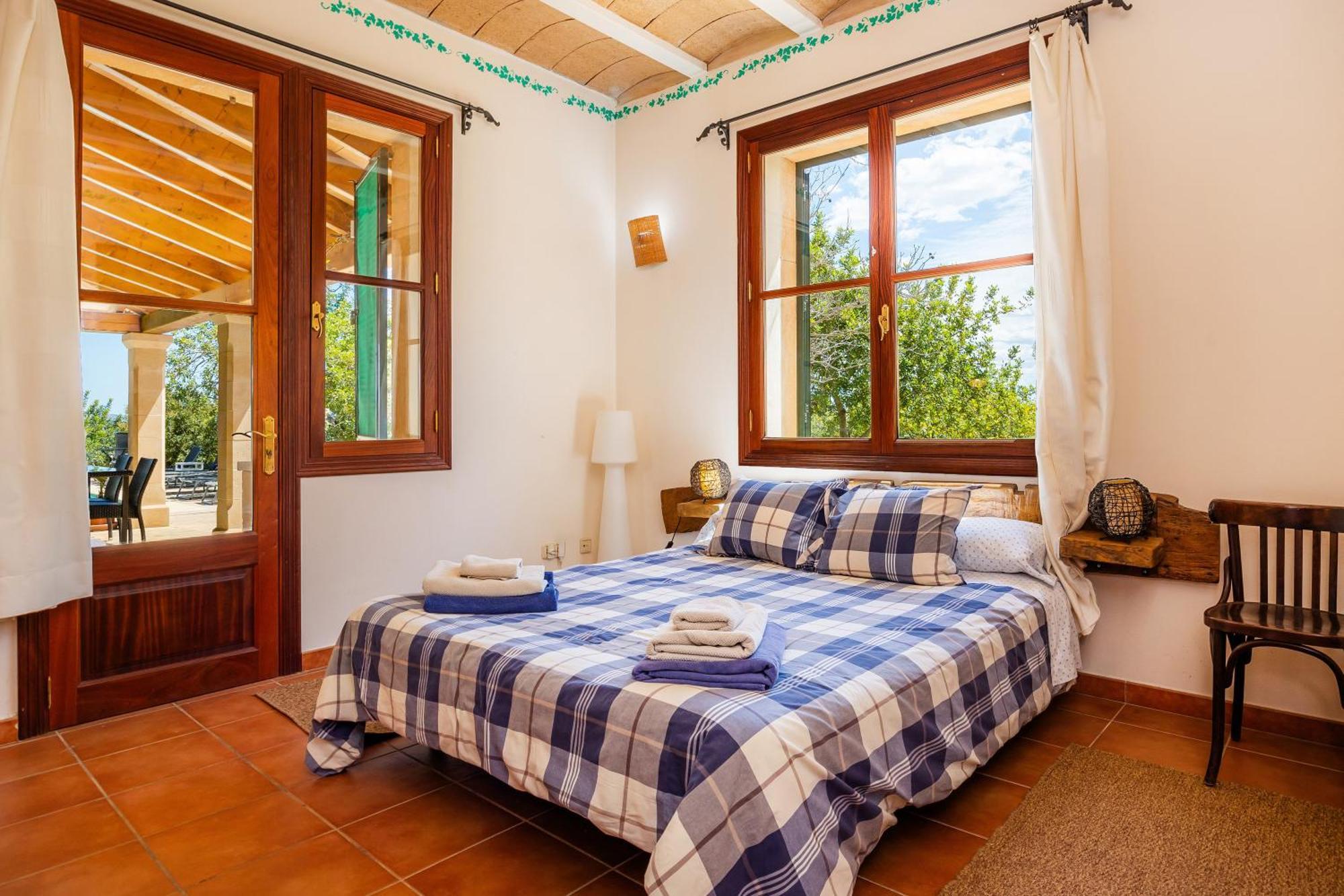 Finca Moscari Villa *