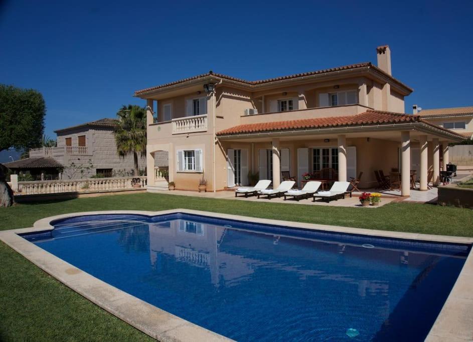 Villa Welcome Home. Willkommen. Bienvenidos Marratxi