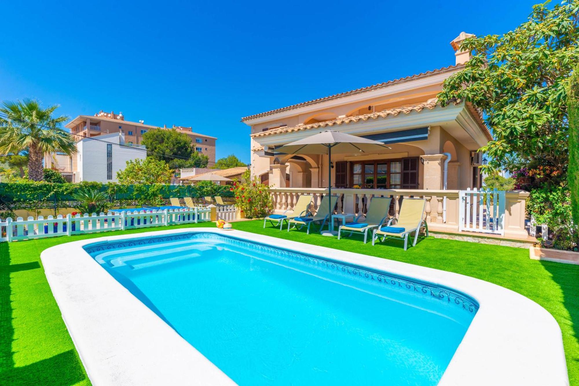 Villa Magdalena Gomila Marimon -llac Blau-