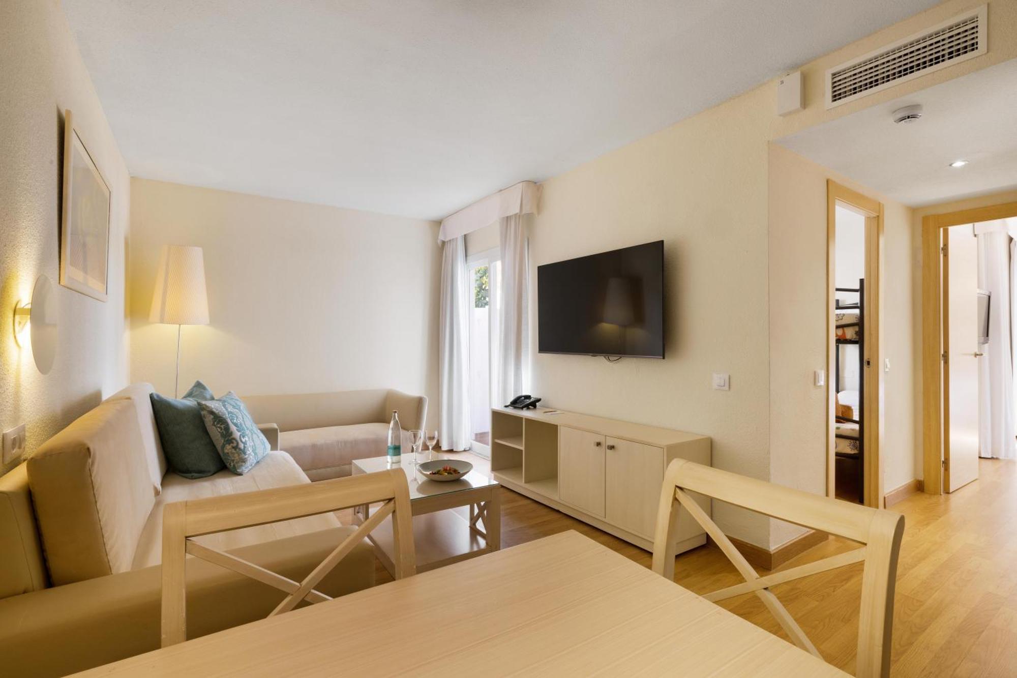 Viva Sunrise Apartahotel 4*