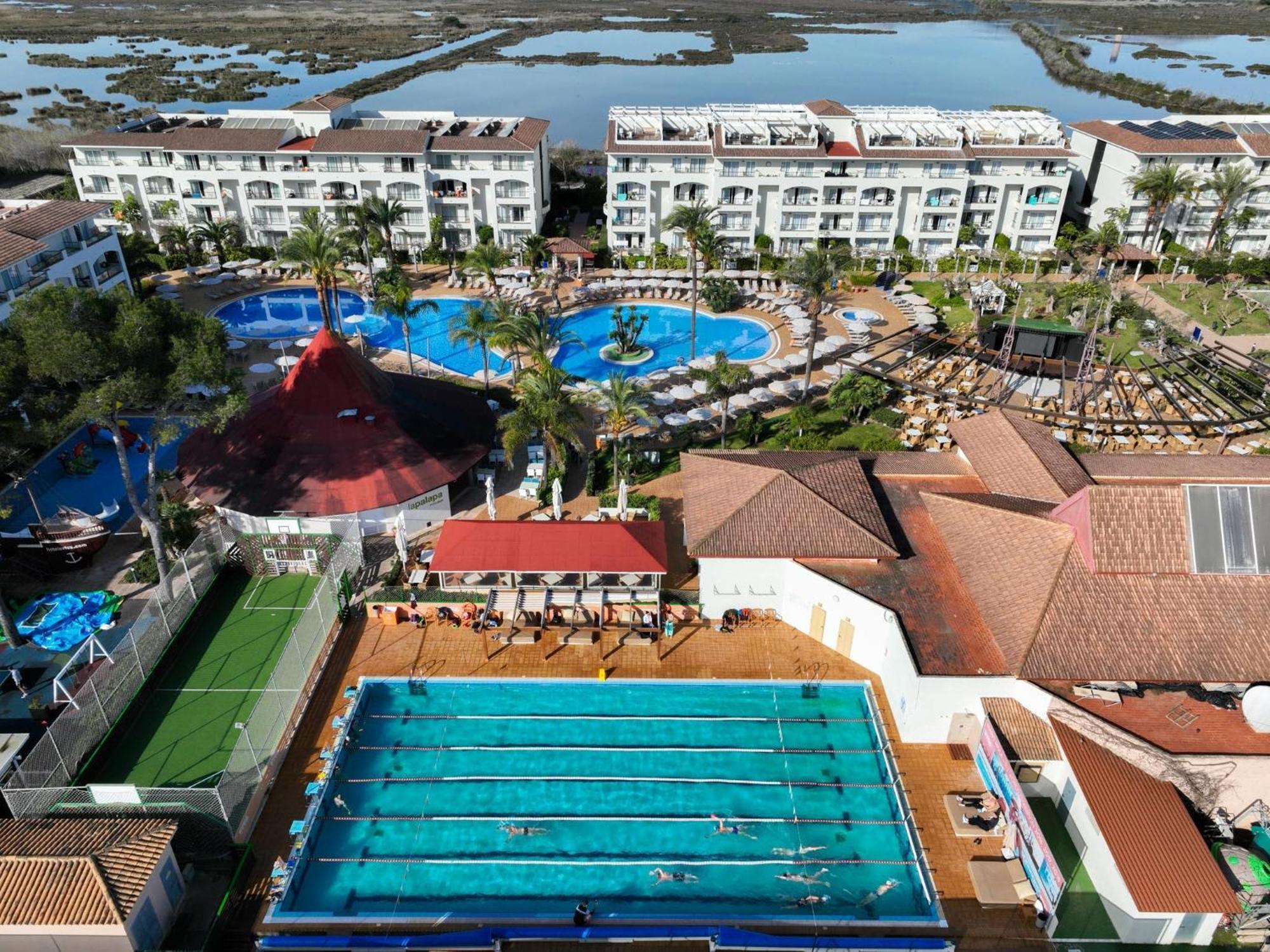 Viva Blue & Apartahotel