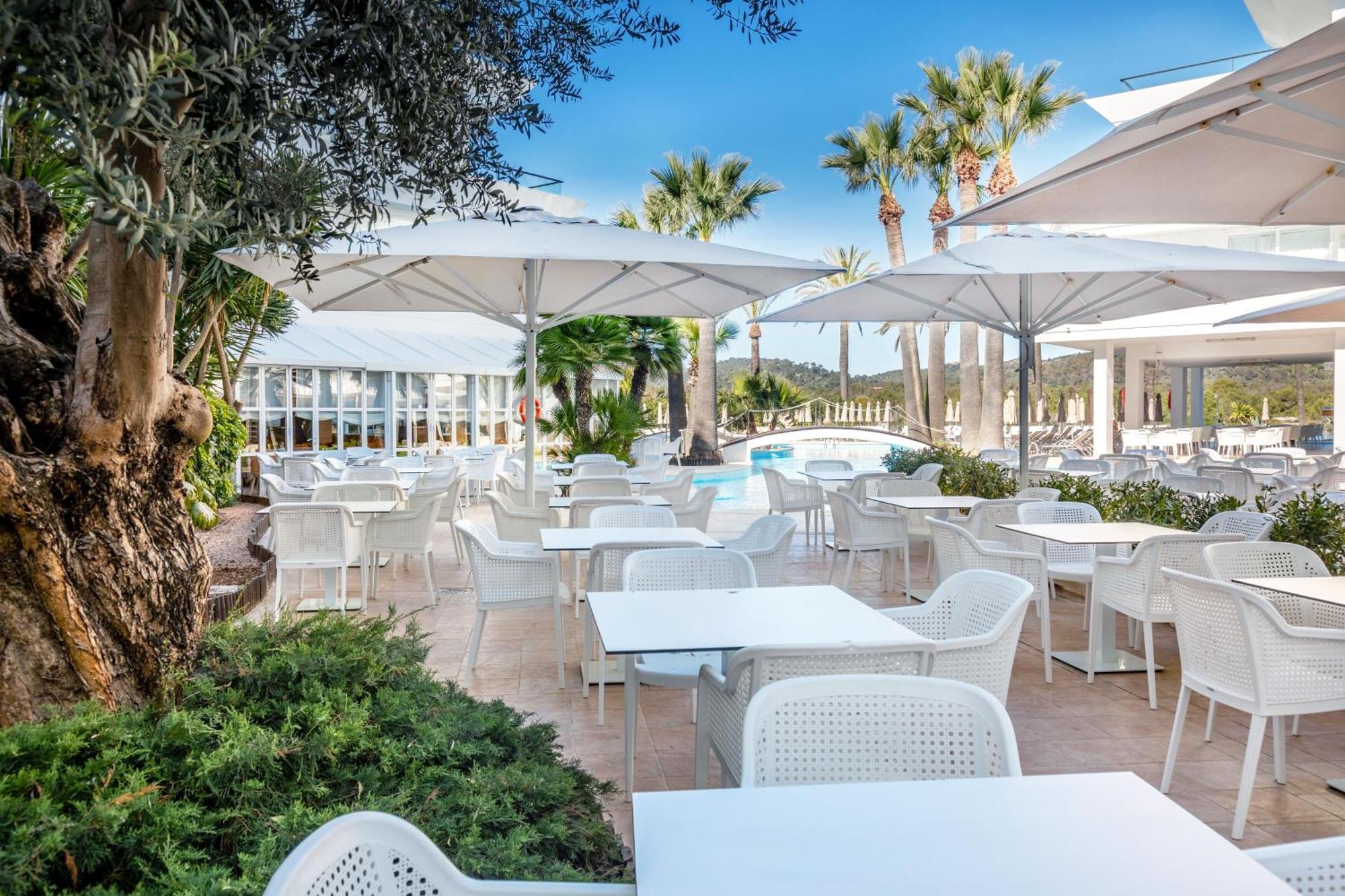 Viva Eden Apartahotel 4*