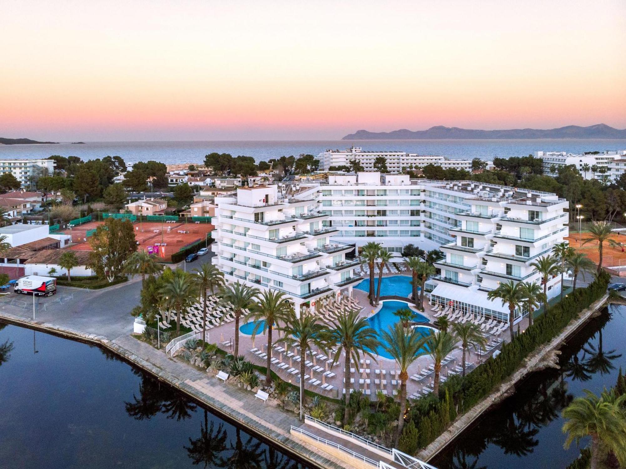 Viva Eden Apartahotel Puerto de Alcúdia