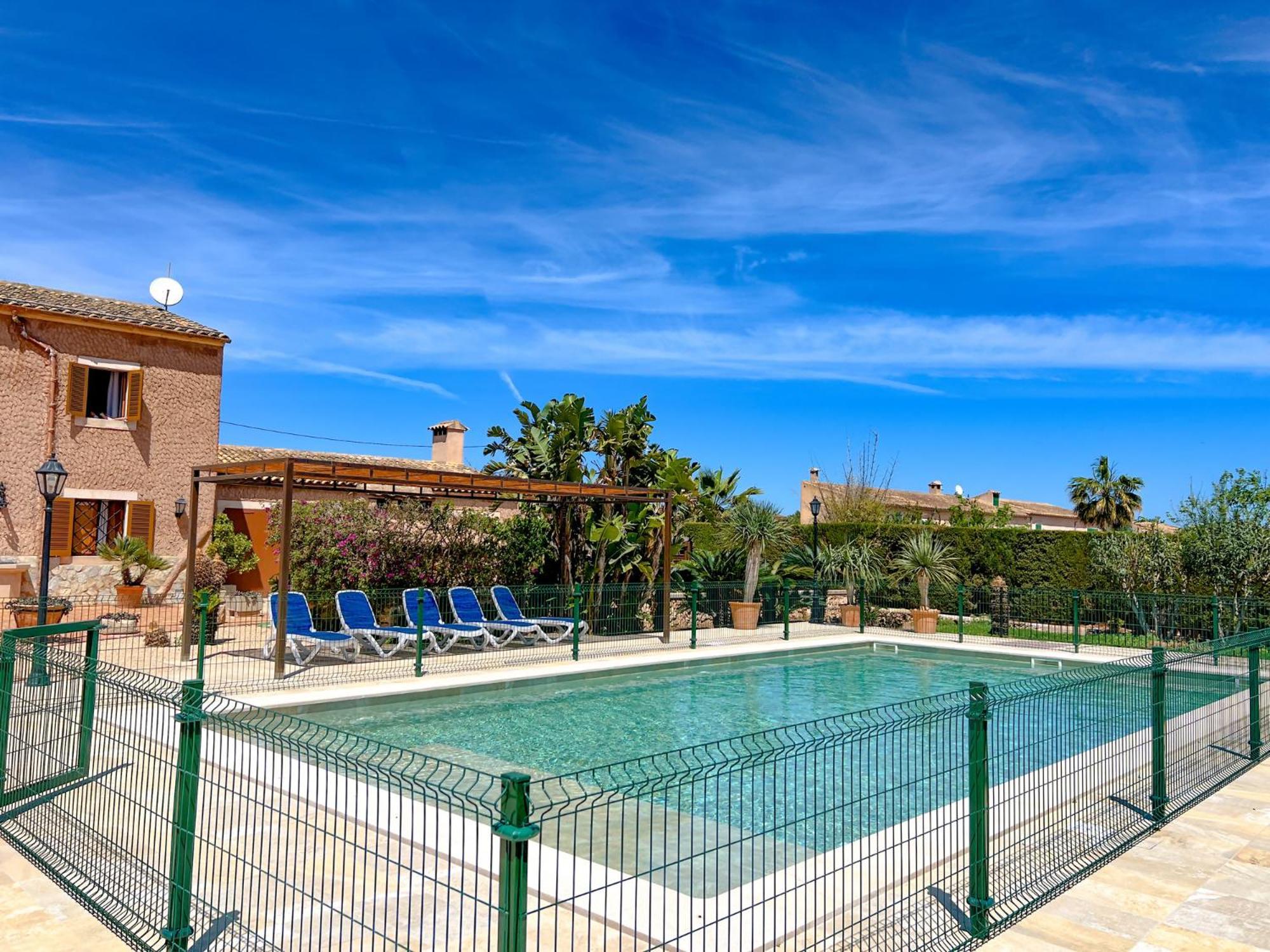 10 Personas Con Bbq Piscina Y Terraza *