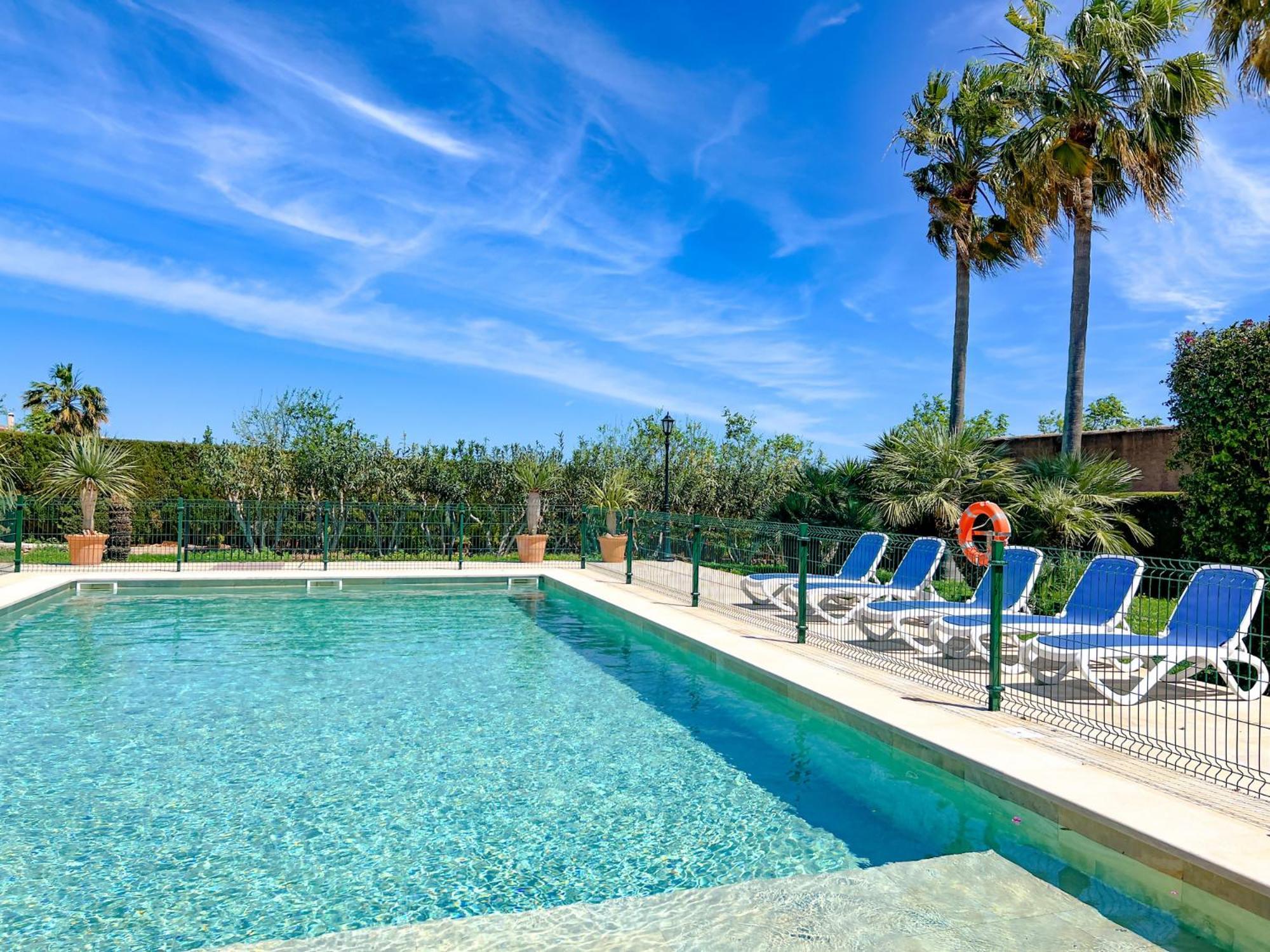 10 Personas Con Bbq Piscina Y Terraza *
