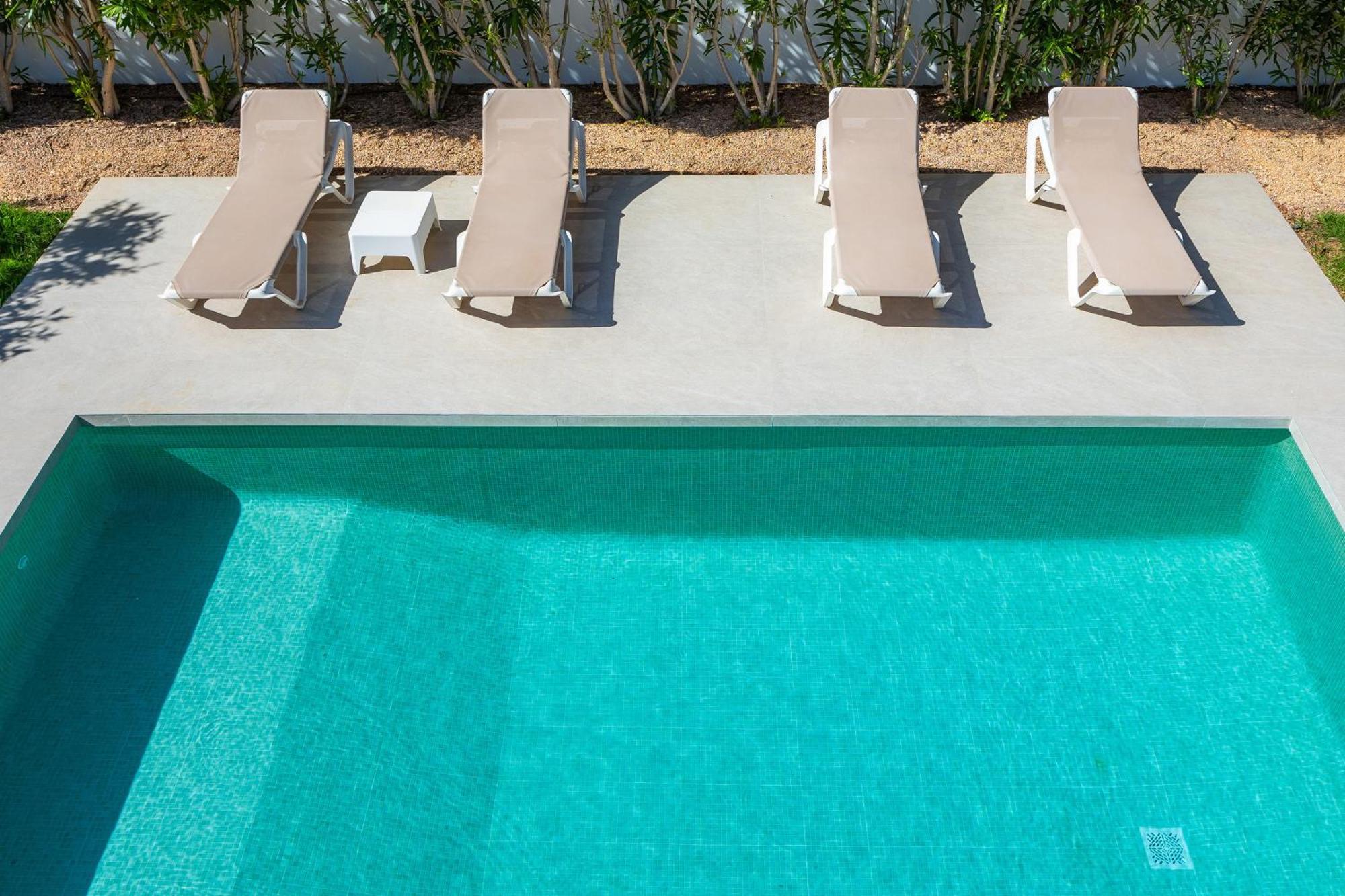 Oasis N' Aguait Villa