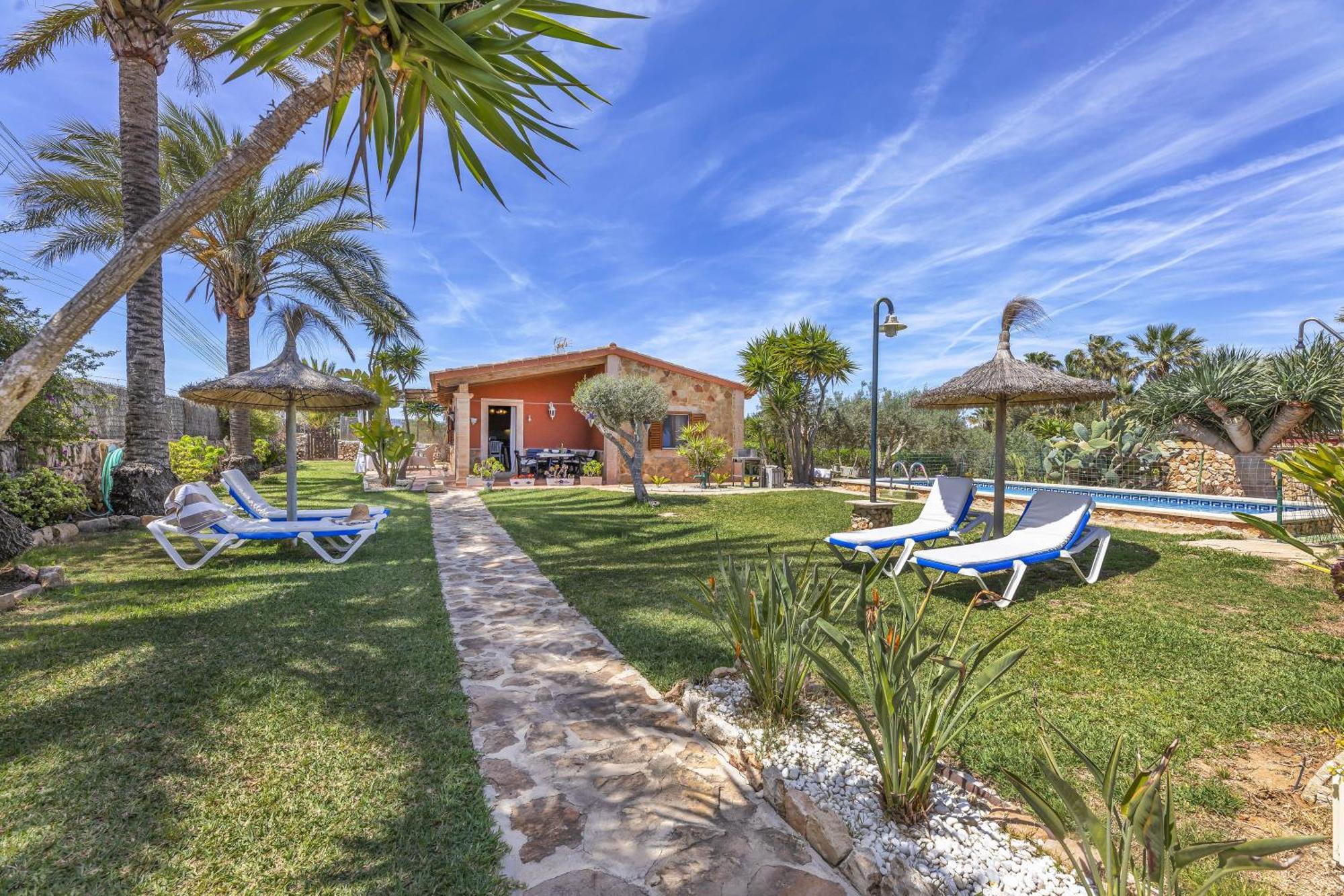 Buganvilla Es Trenc Colonia de Sant Jordi