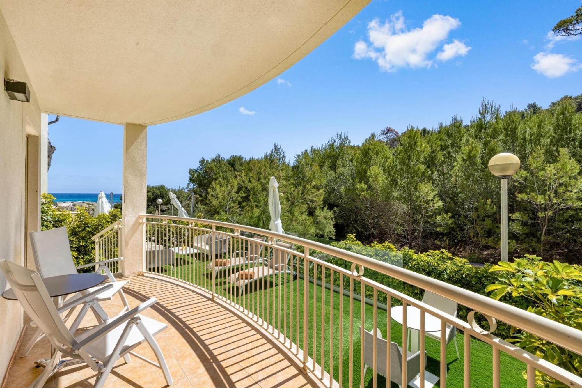 Viva Cala Mesquida & Adults Only 16 4*