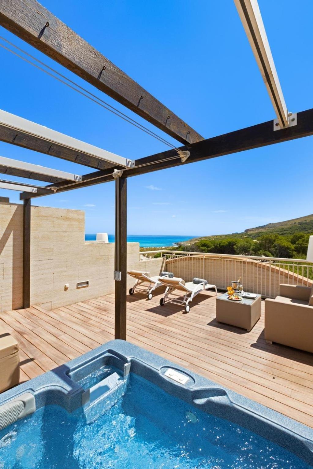 Viva Cala Mesquida & Adults Only 16 Hotel 4*