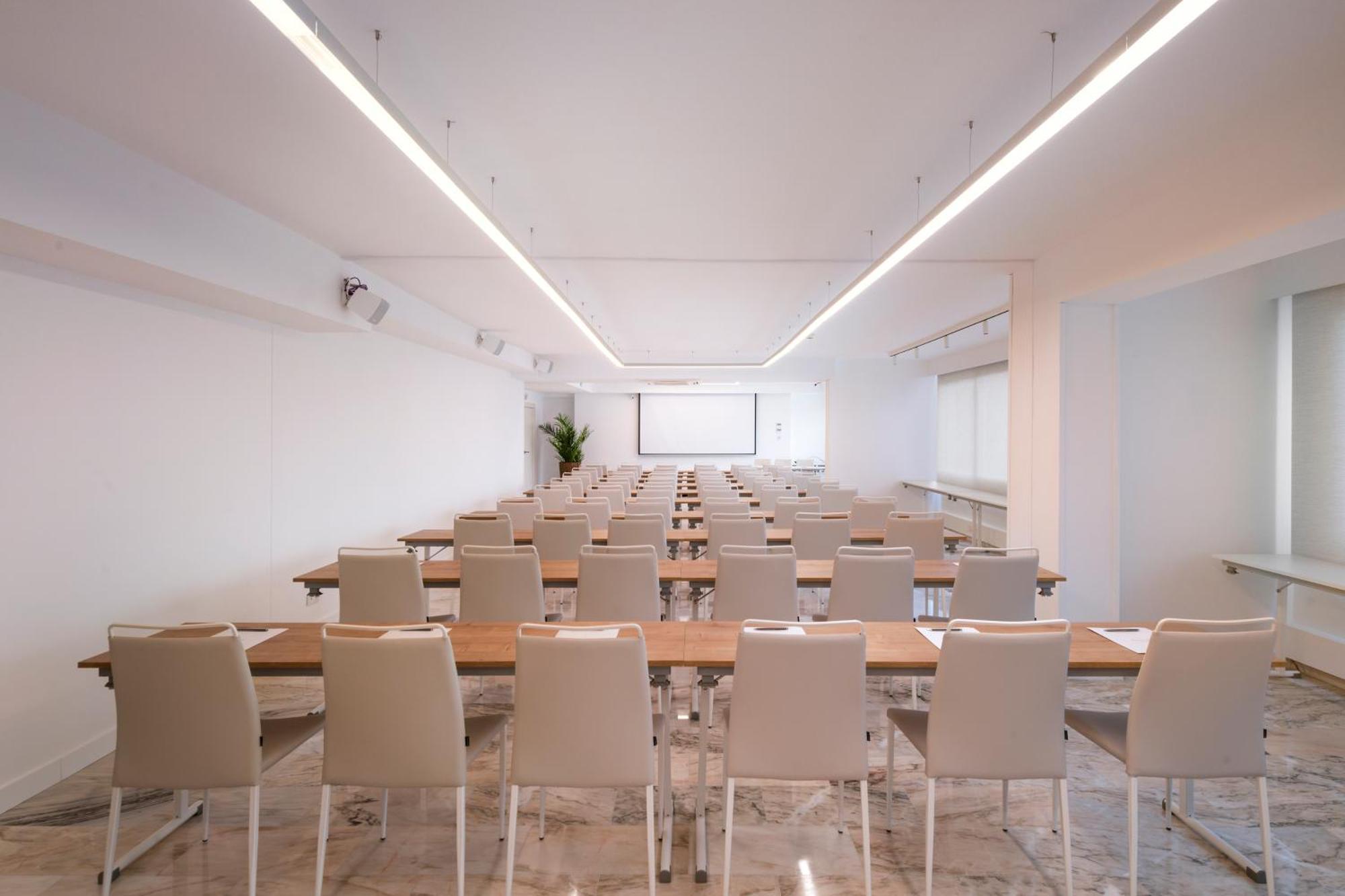 Salles Marina Portals Hotel 4*