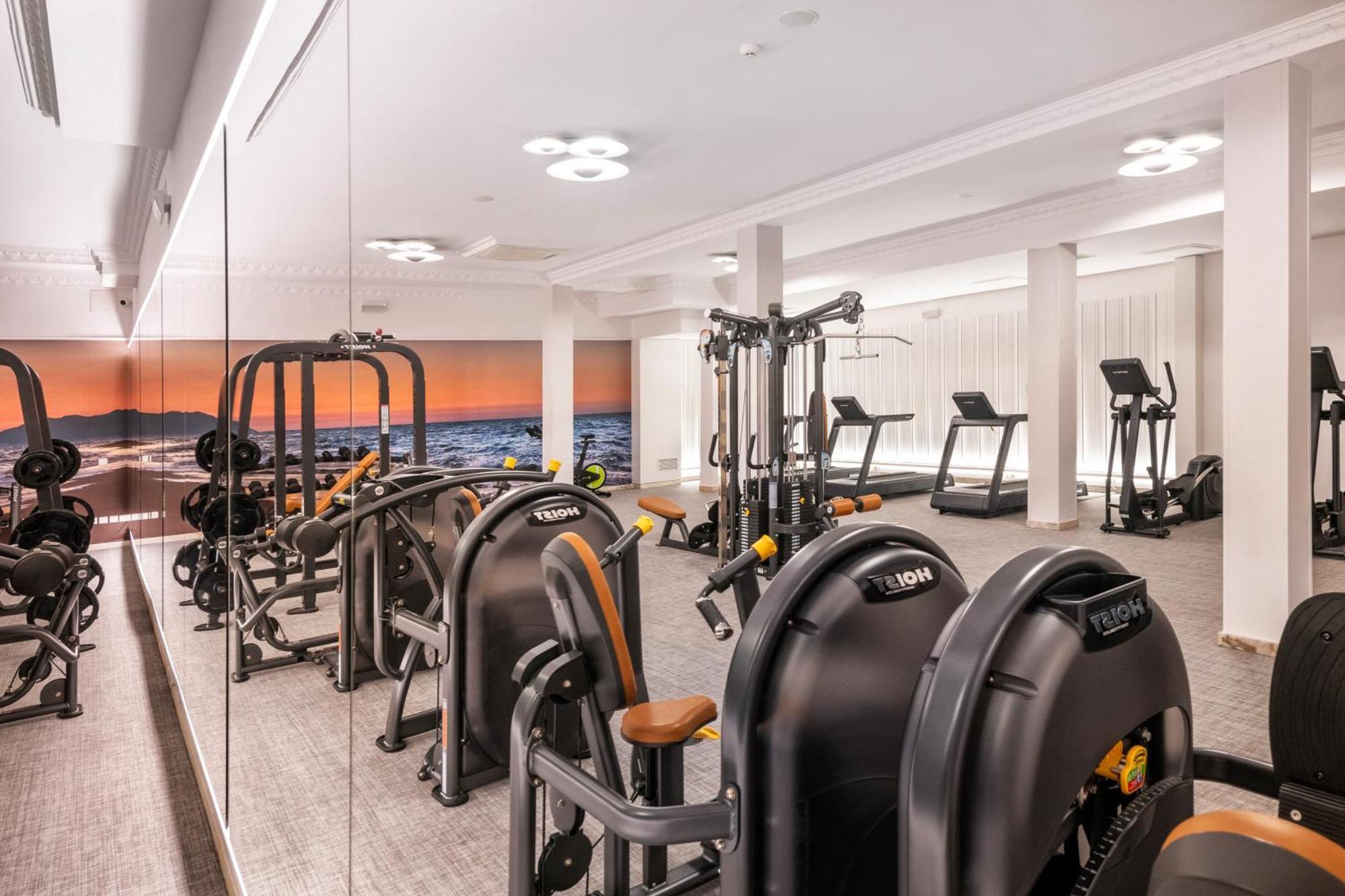 Salles Marina Portals 4*