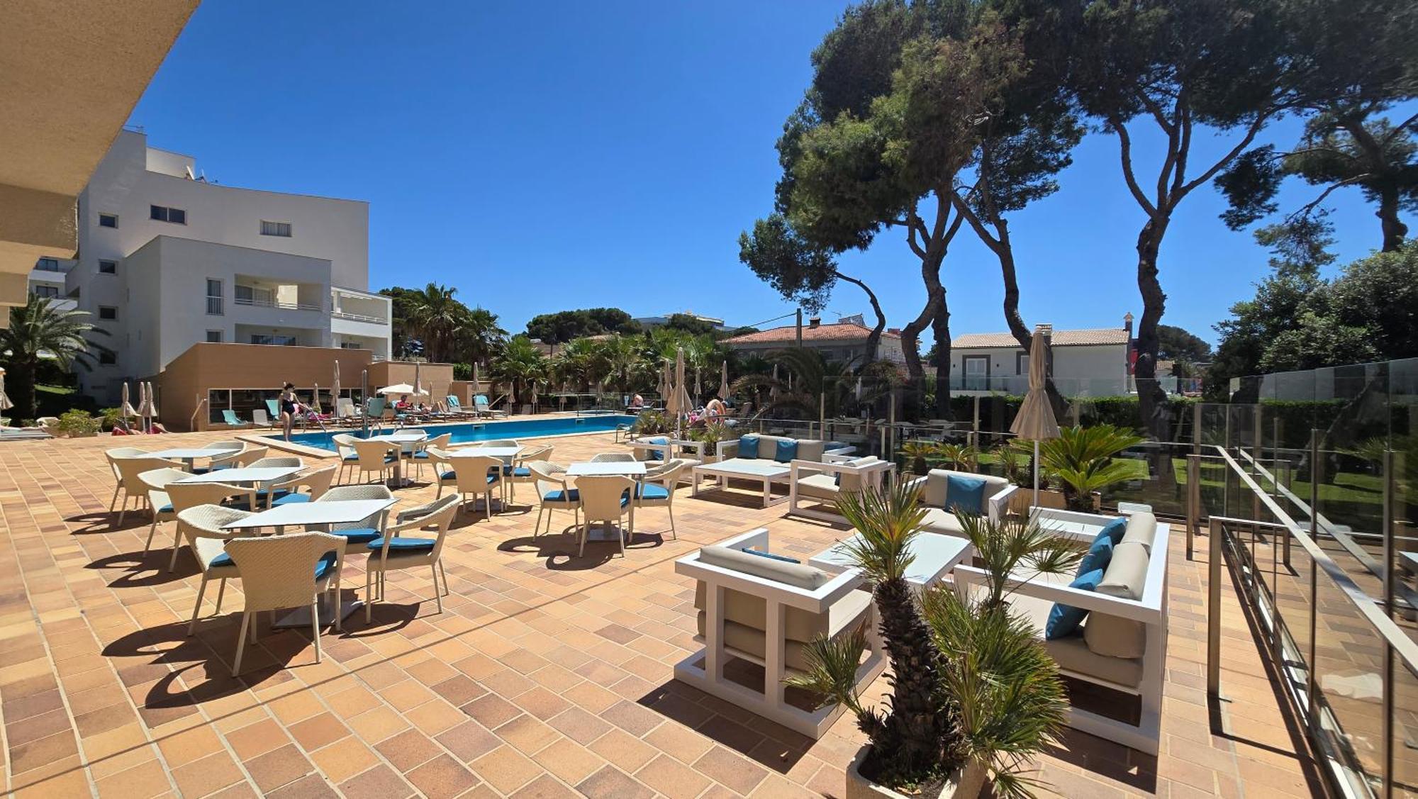 Leman Y Apartahotel