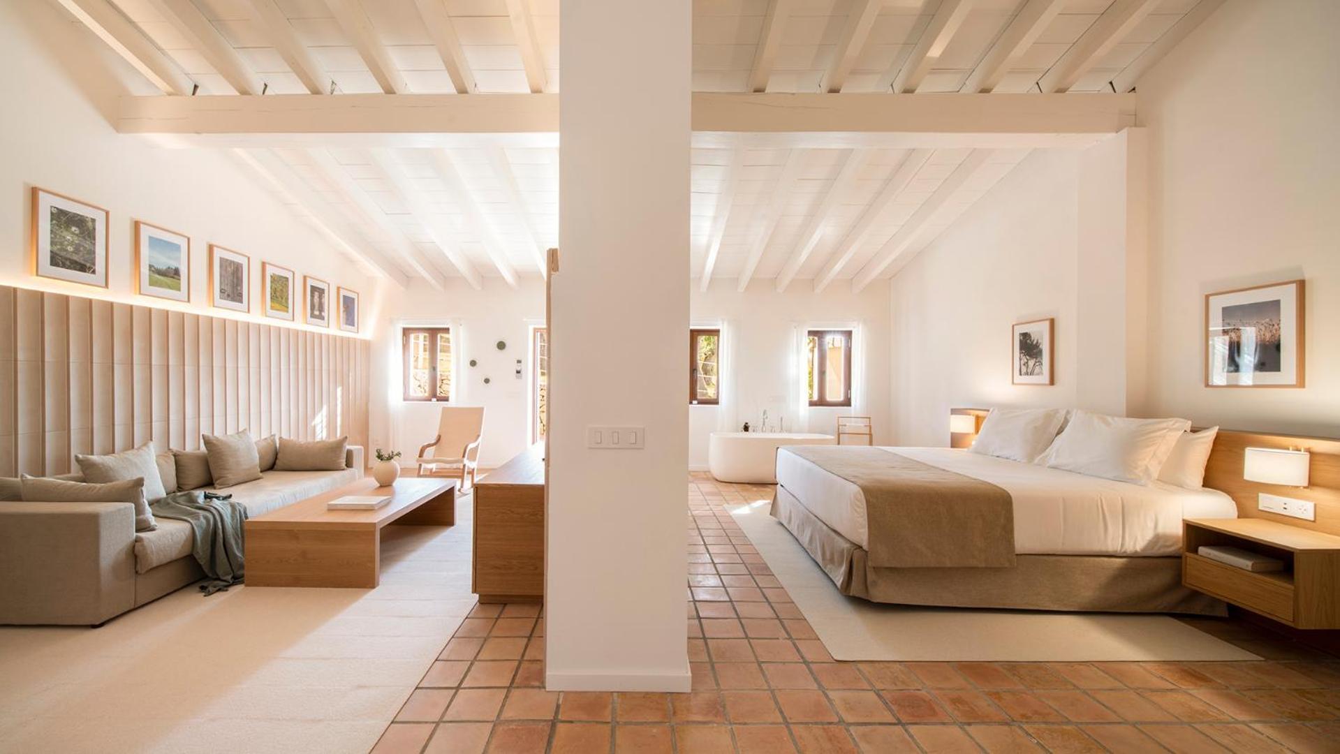 Rural Es Figueral Nou Hotel 4*