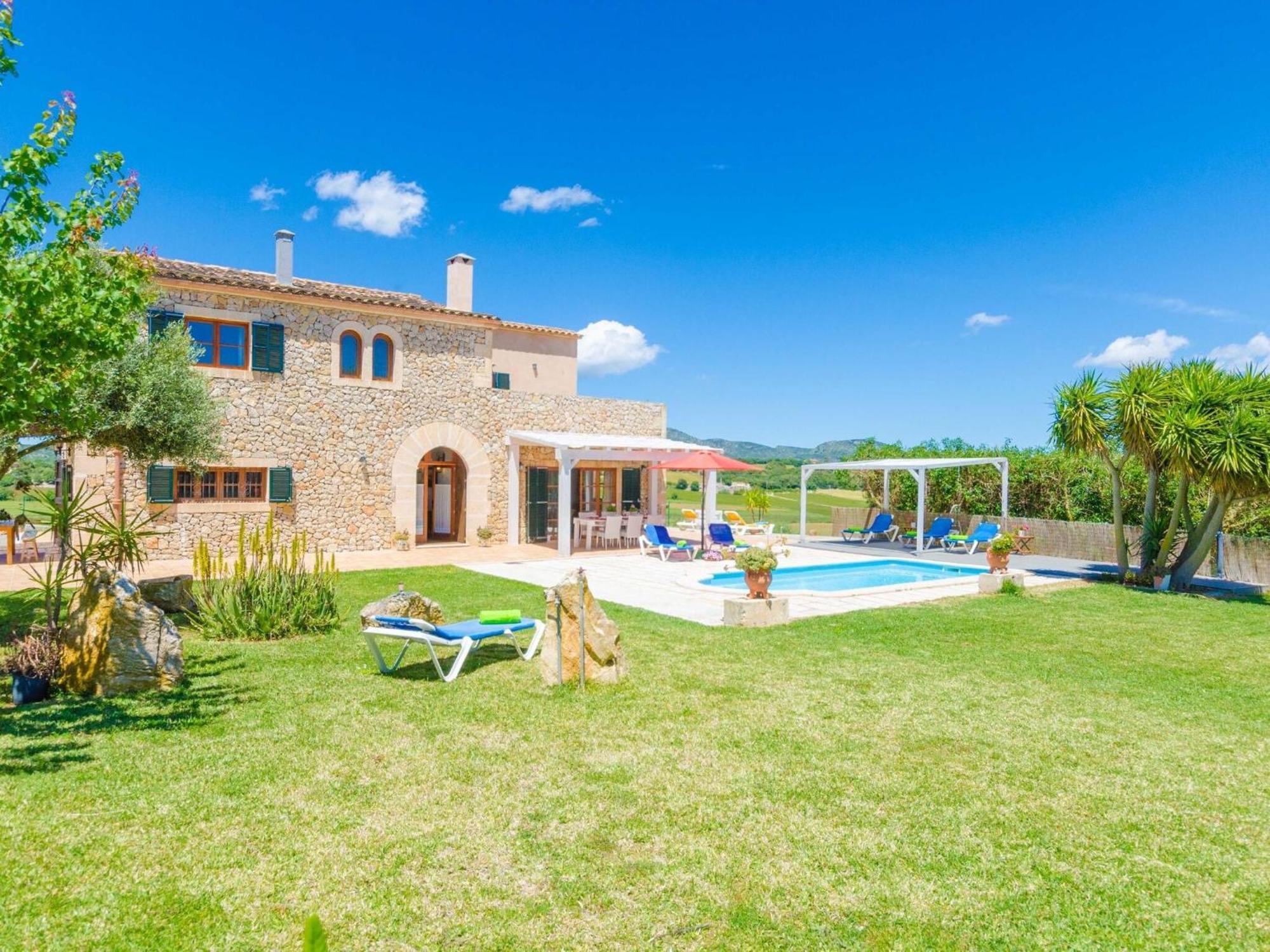 Angigal - With Private Pool In *