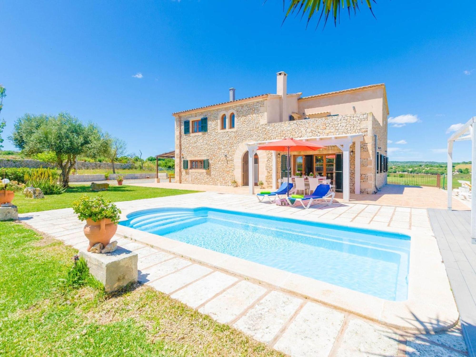 Angigal - With Private Pool In Villa