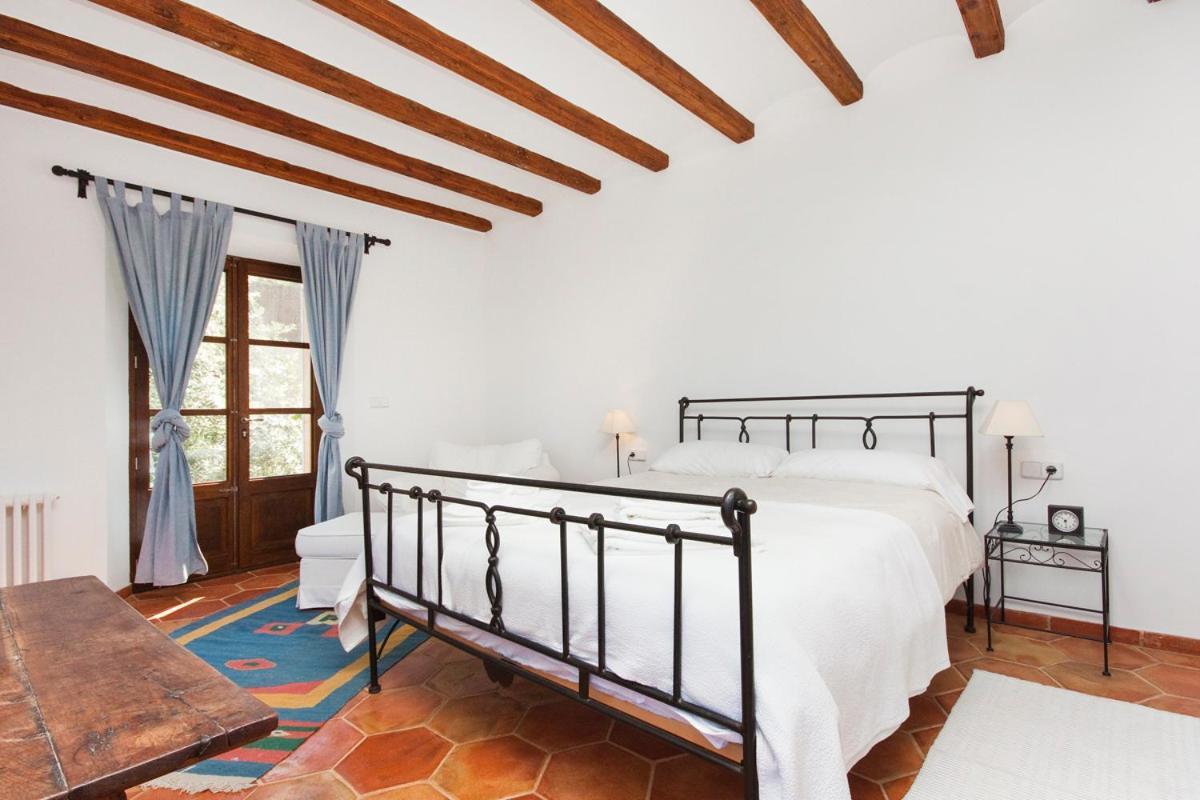 Estel Villa *