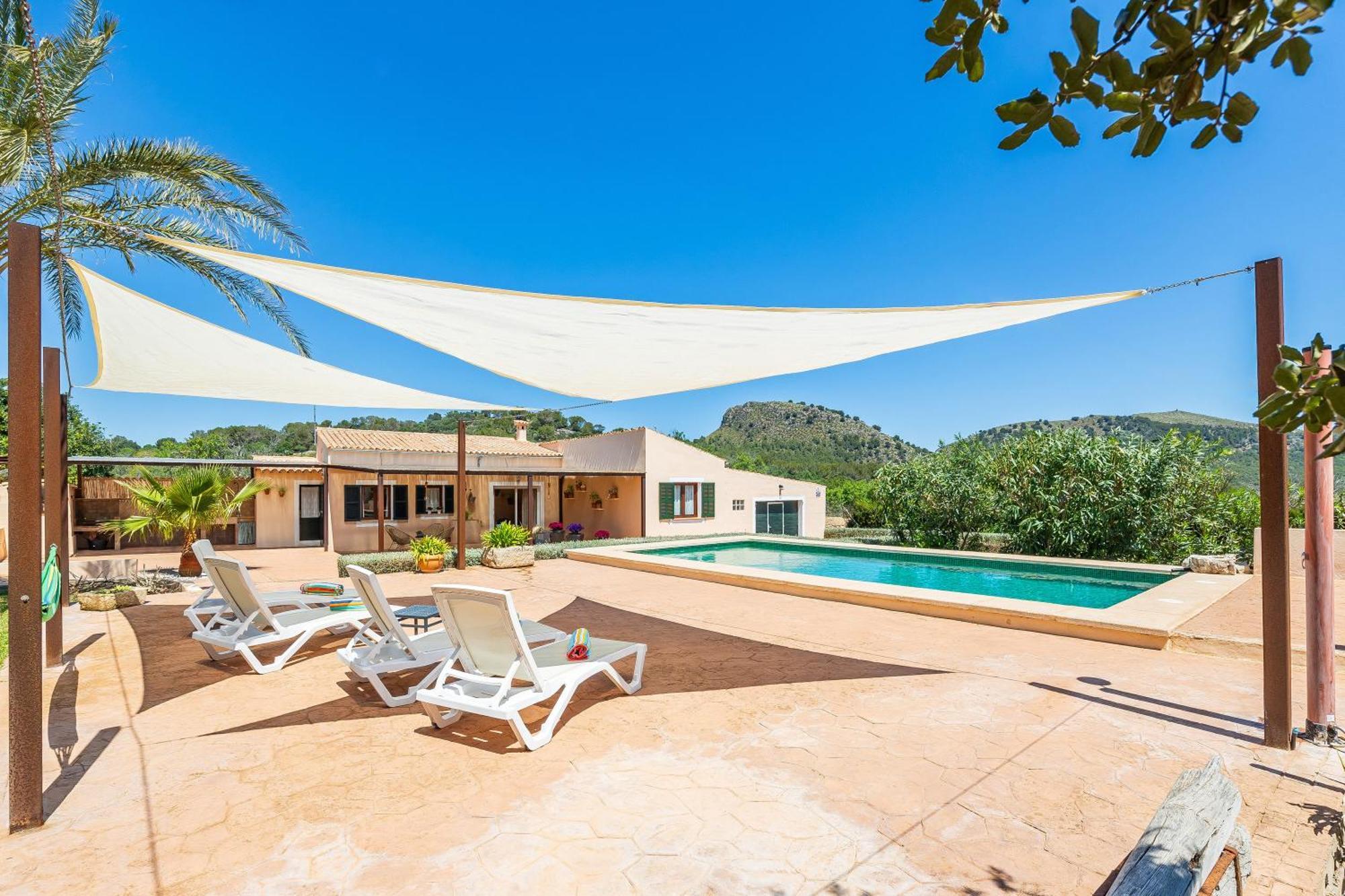 Villa Sis Quartons