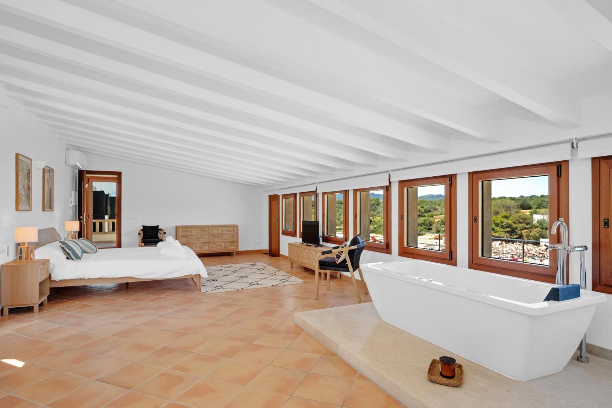 La Cita Cala Marsal. Luxury Sea Experience! Villa Portocolom (Mallorca)
