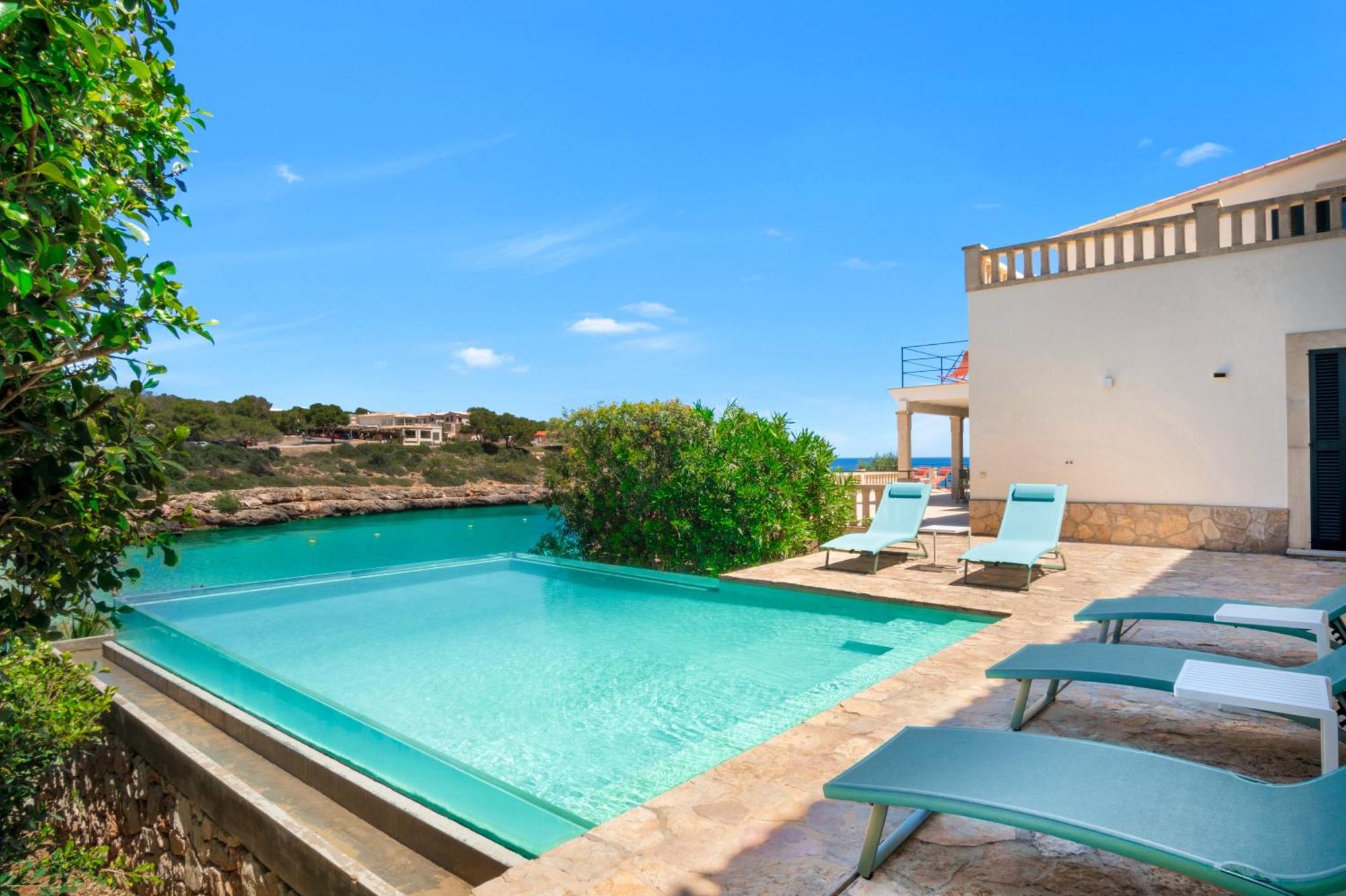 La Cita Cala Marsal. Luxury Sea Experience!