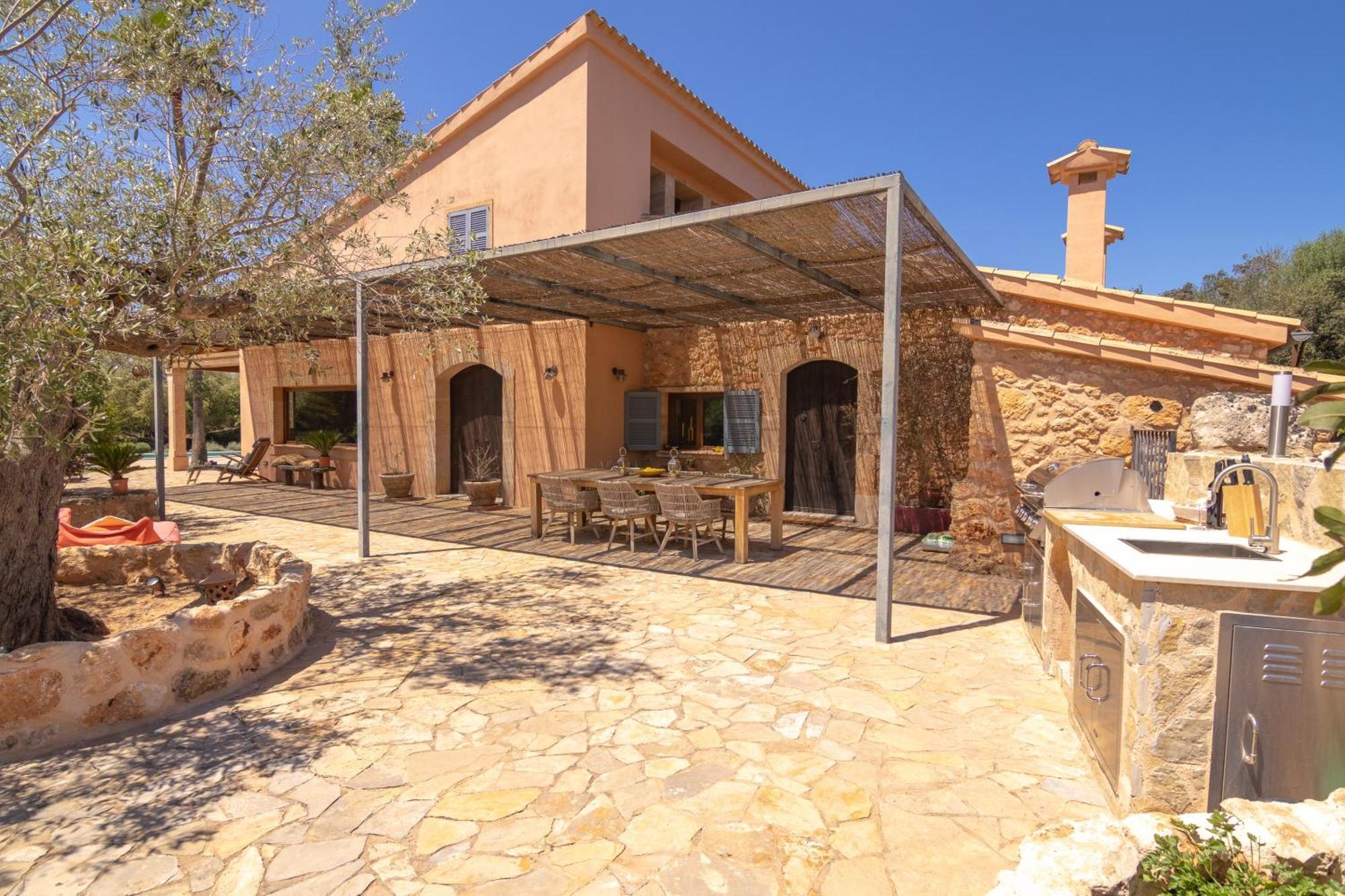 019 Nuria Et2369 By Mallorca Charme * Muro