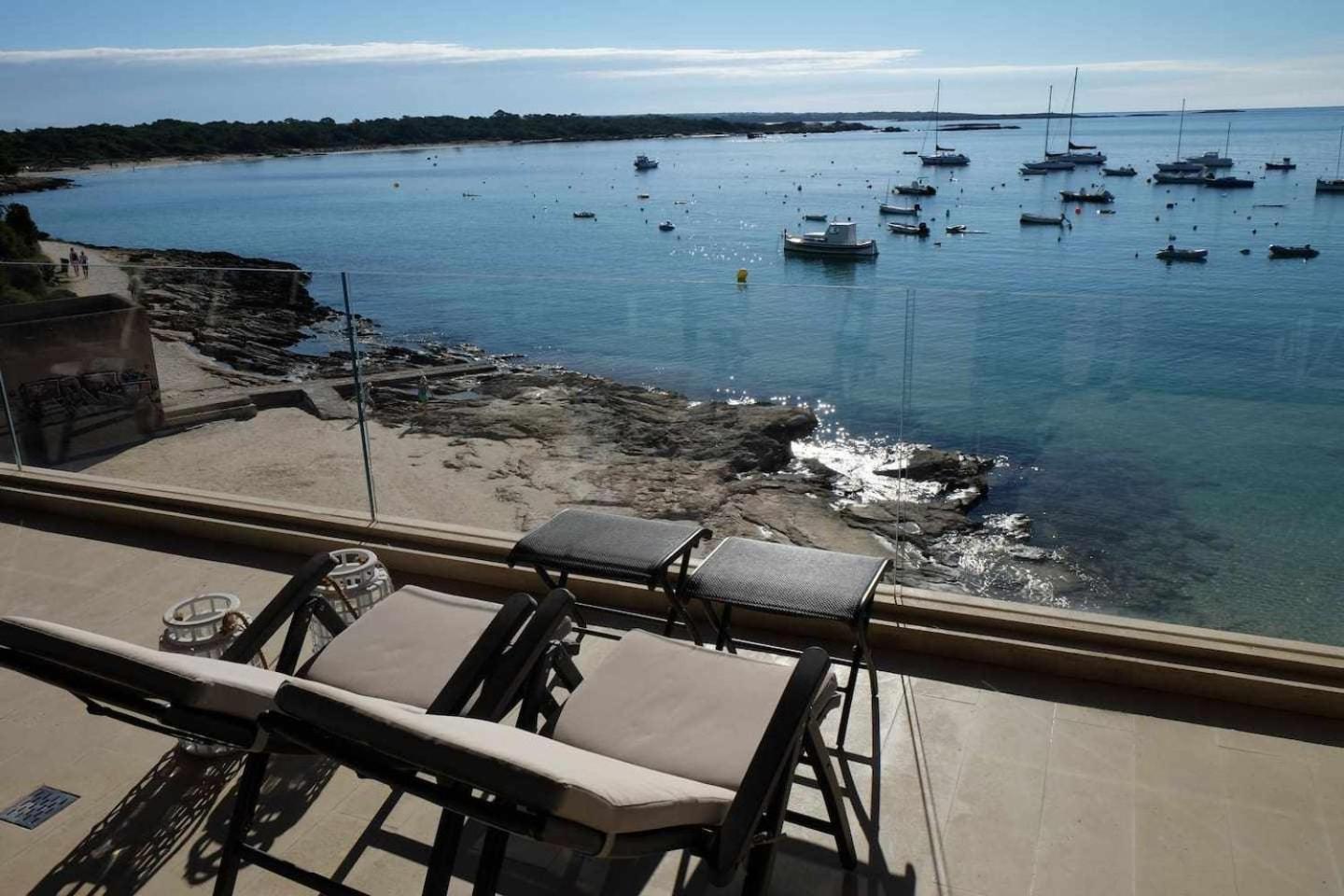 Apartamento Beachfront Es Turo *