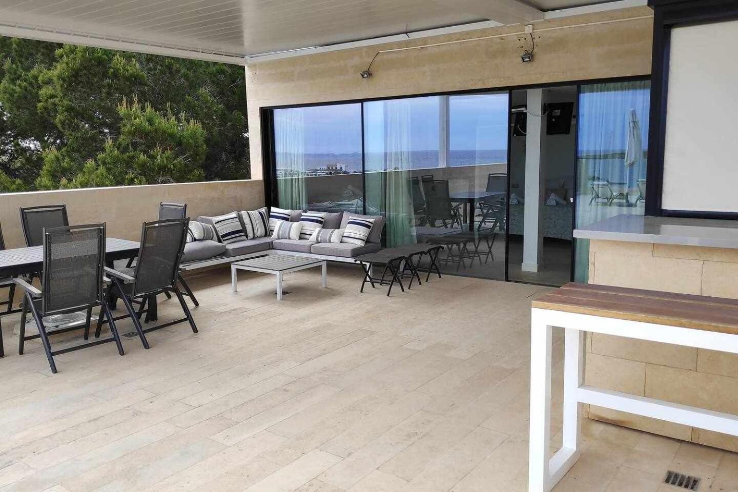 Apartamento Beachfront Es Turo