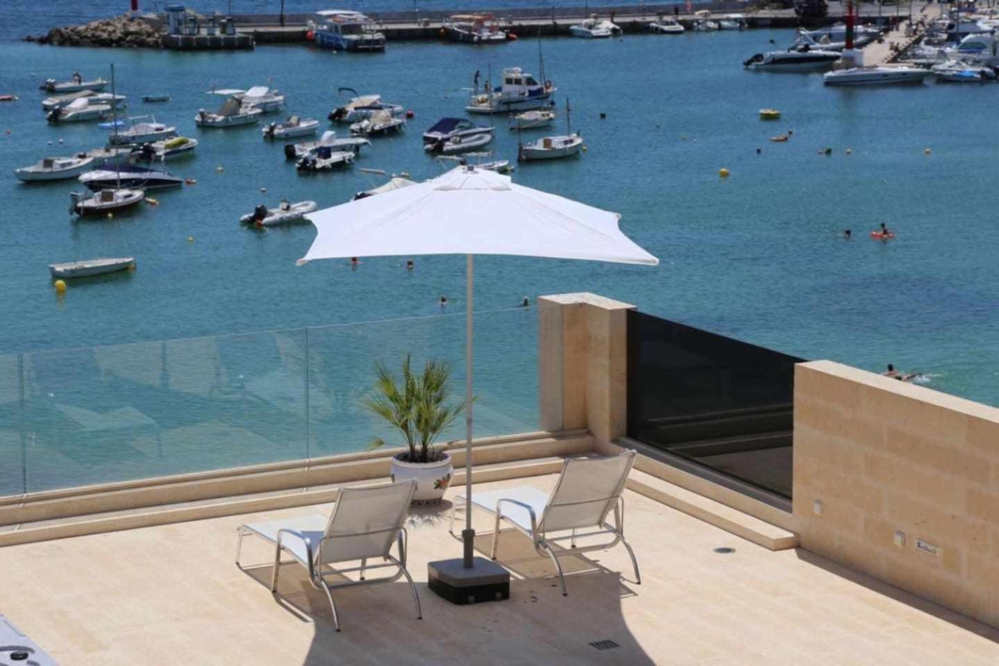 Beachfront Es Turo Apartamento *