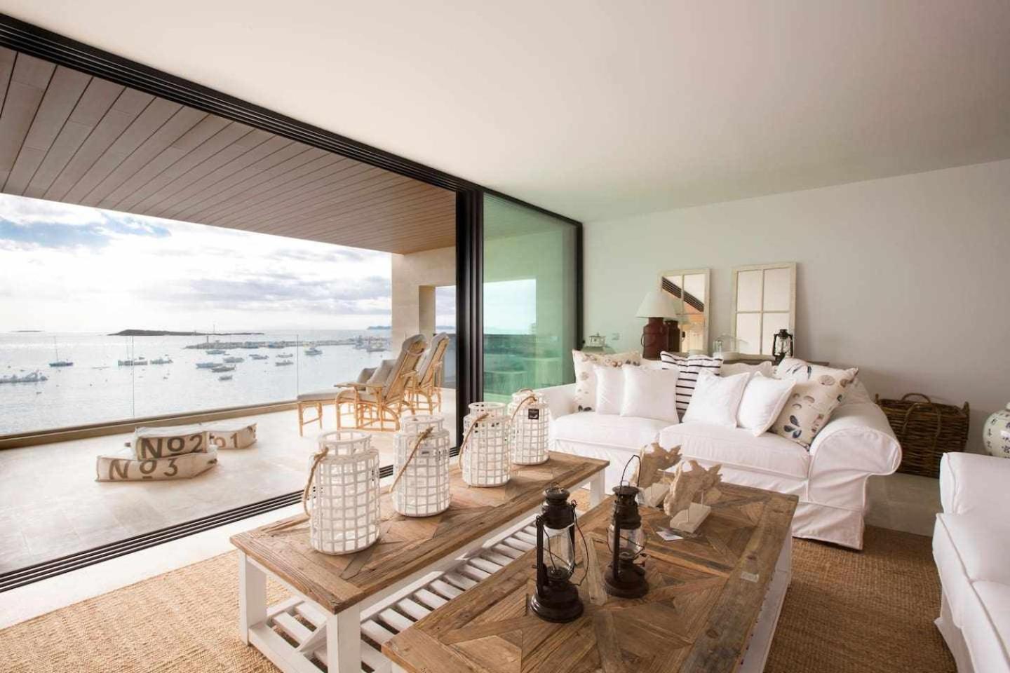 Beachfront Es Turo Apartamento Colonia de Sant Jordi