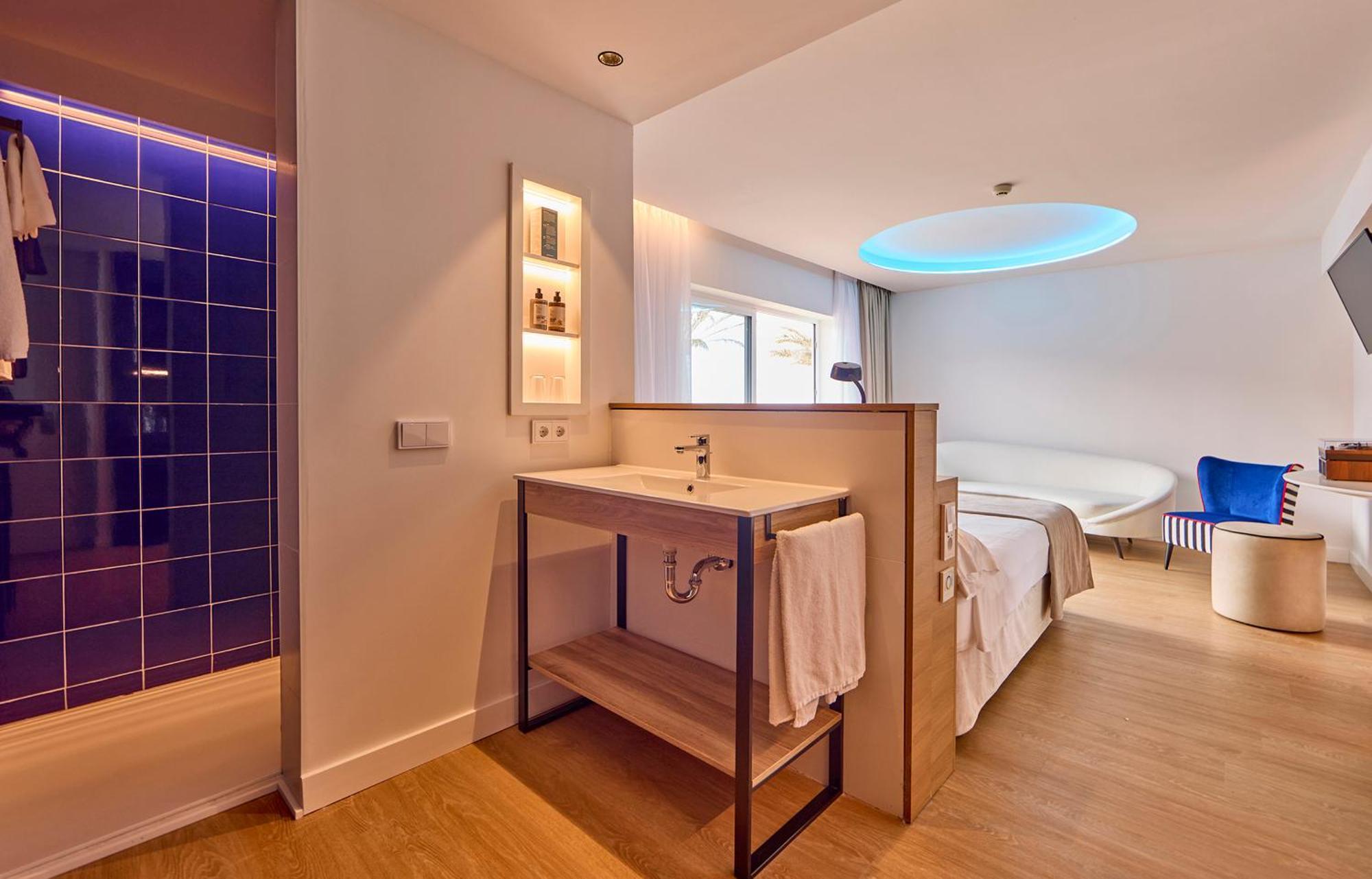 Universal Neptuno (adults Only) Hotel 4*