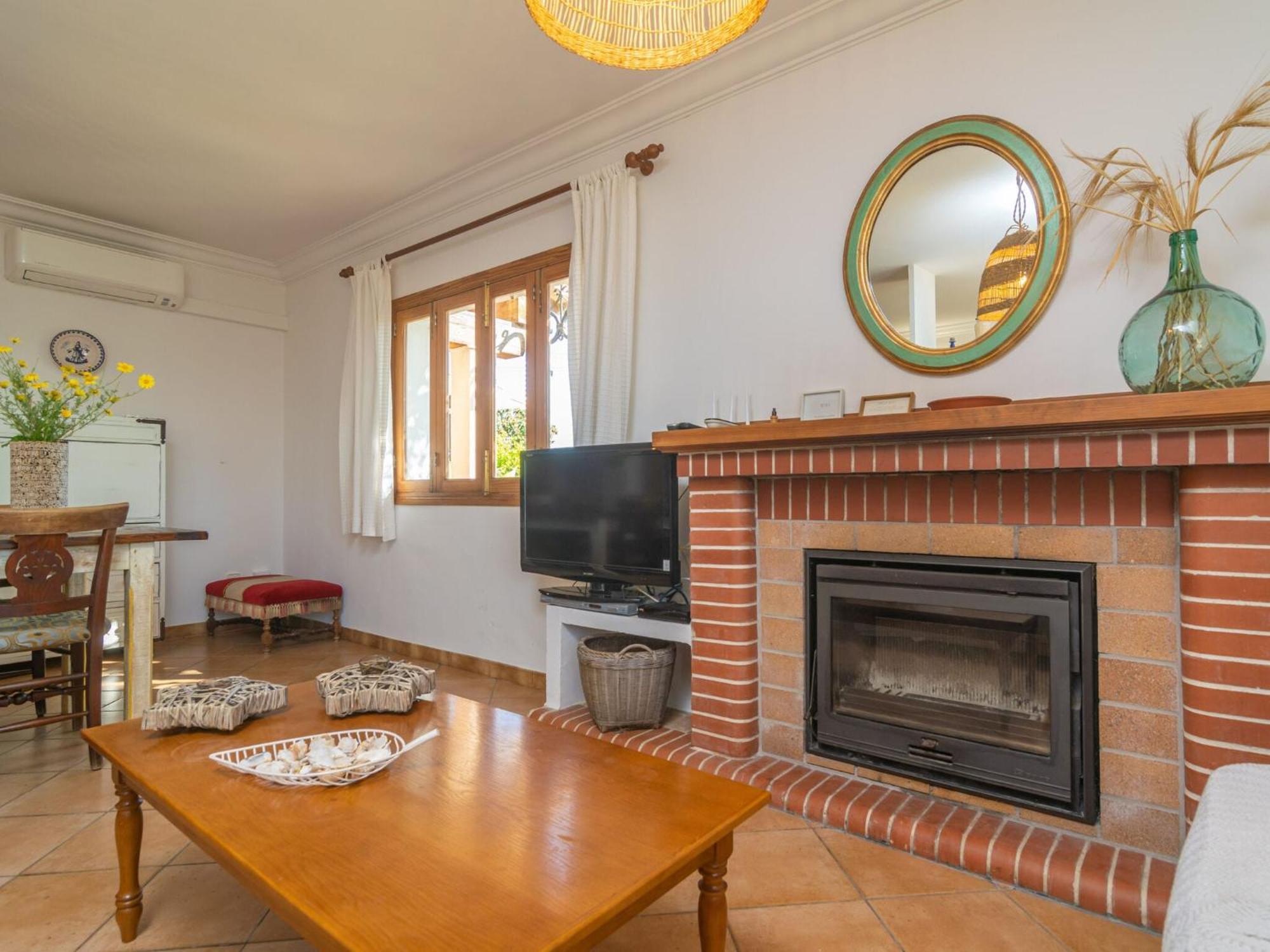 Pilos - In Free Wifi Villa