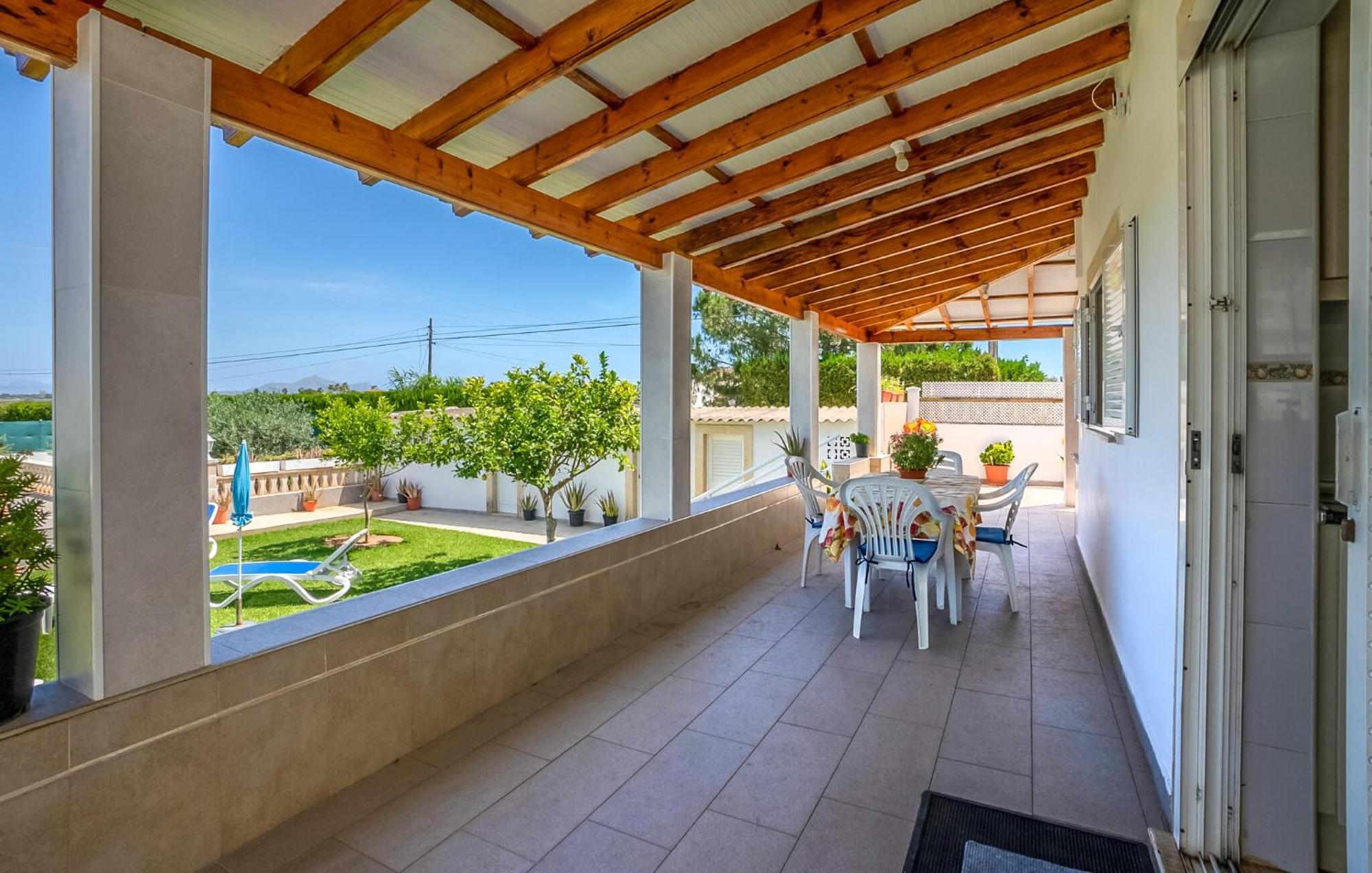 Сasa de vacaciones Gorgeous In With House A Mountain View *