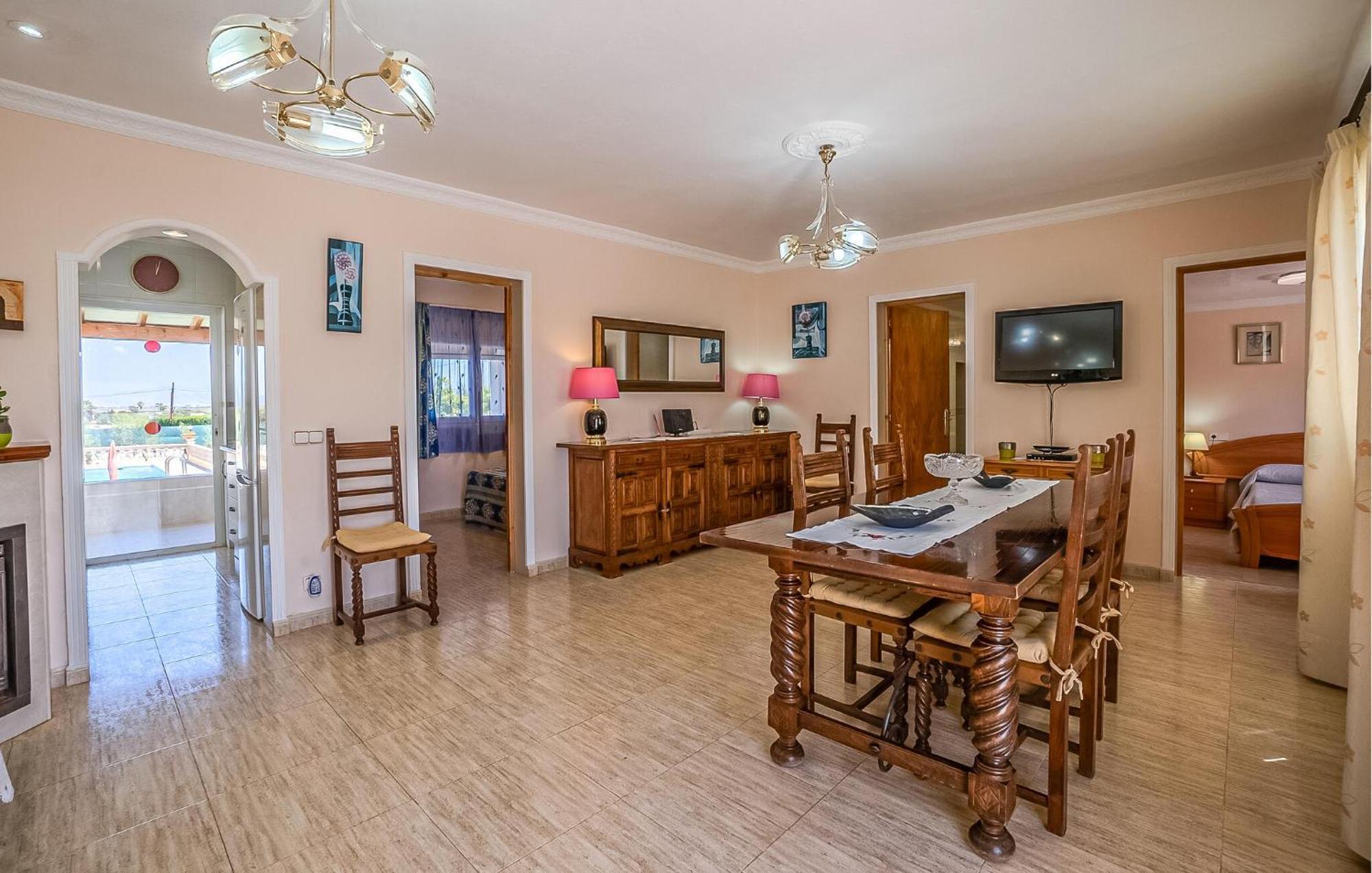 Сasa de vacaciones Gorgeous In With House A Mountain View Muro