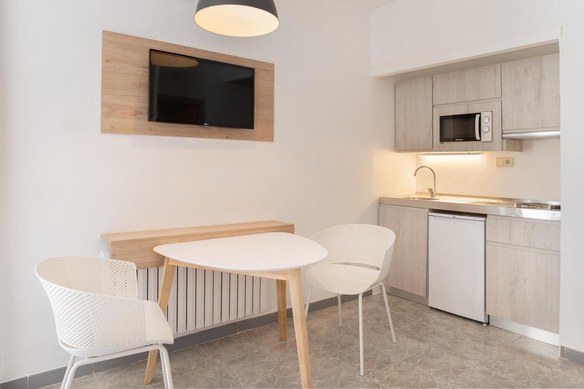 Sol Lunamar - Adults Only 3*