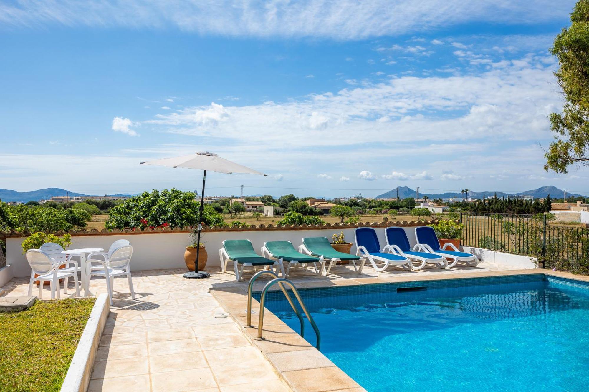 Villa Piedra *