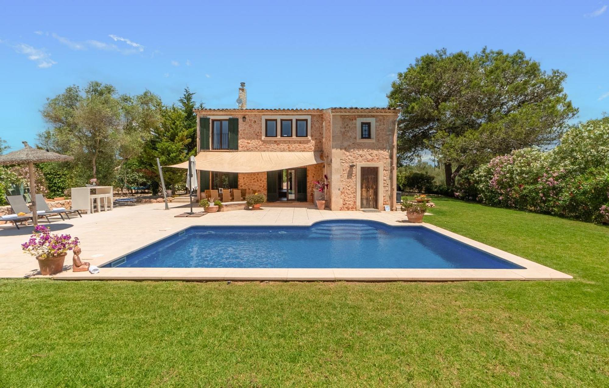 Villa Kiana