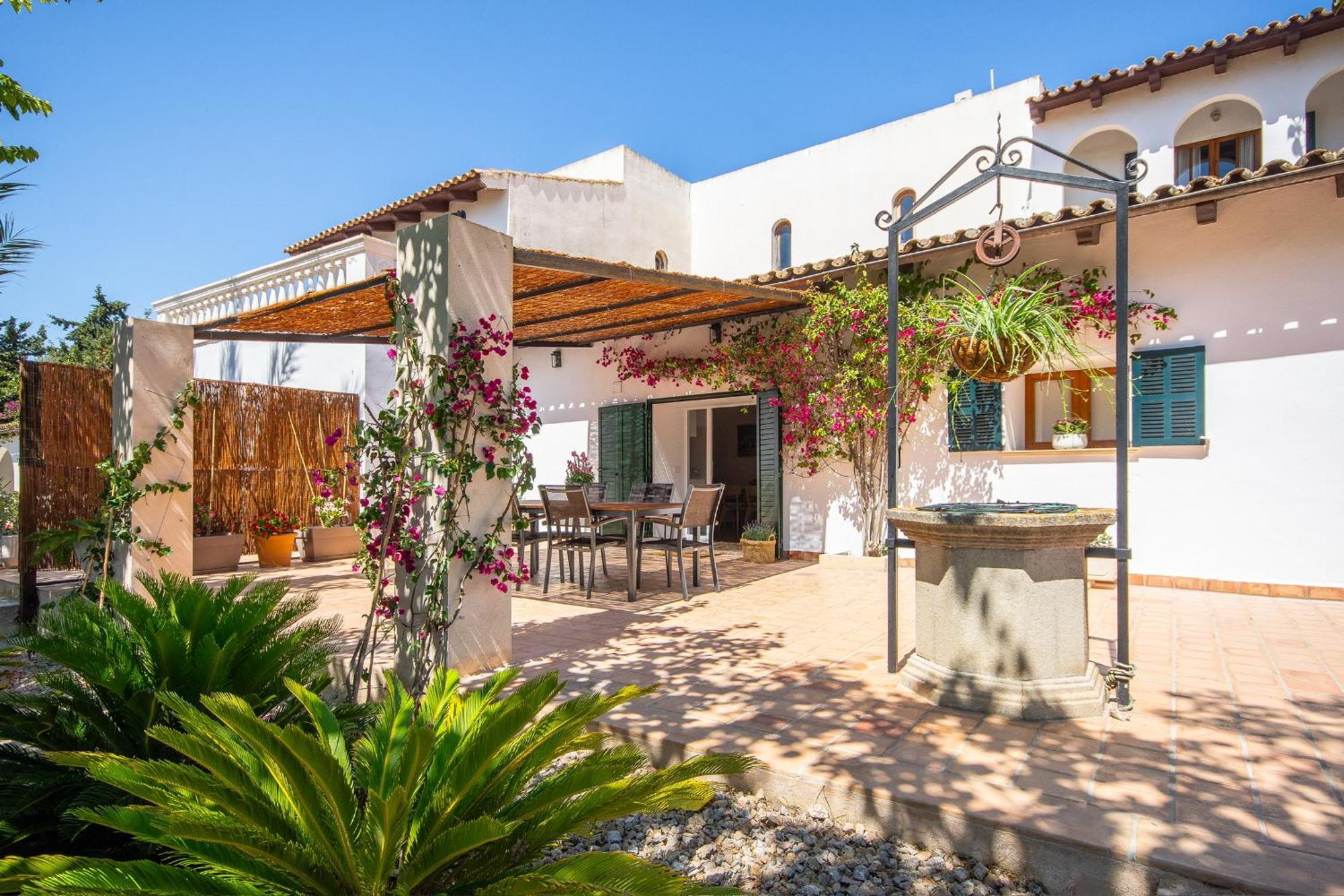 Son Flor Farm stay Santa Margalida