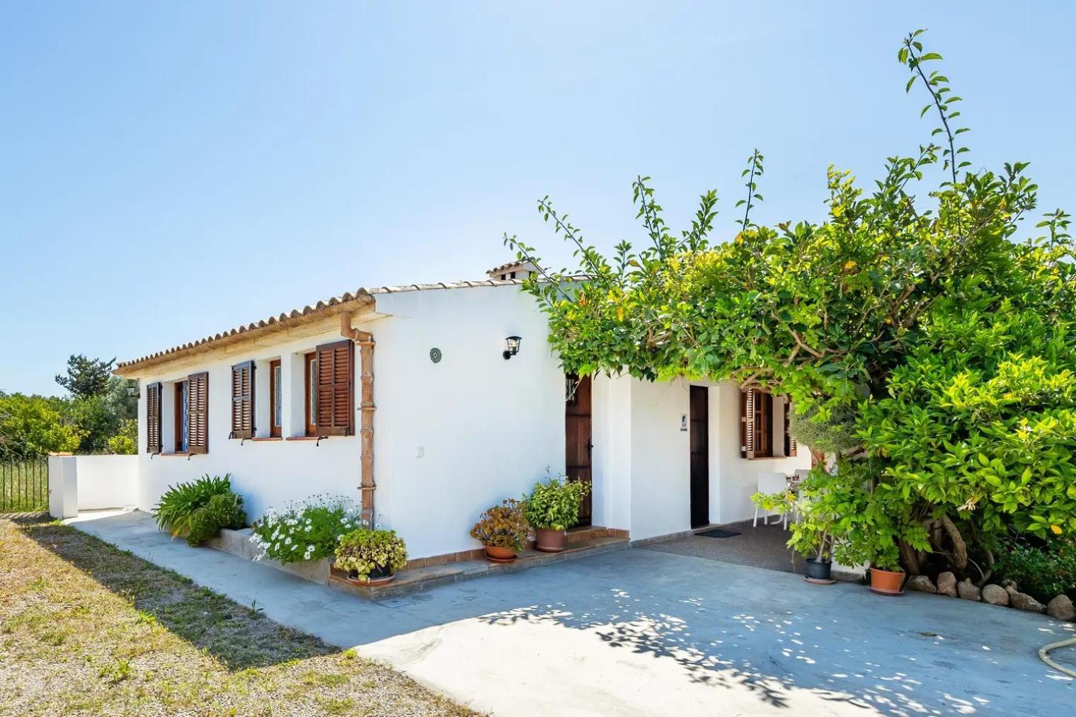 Villa Idyllic Finca In