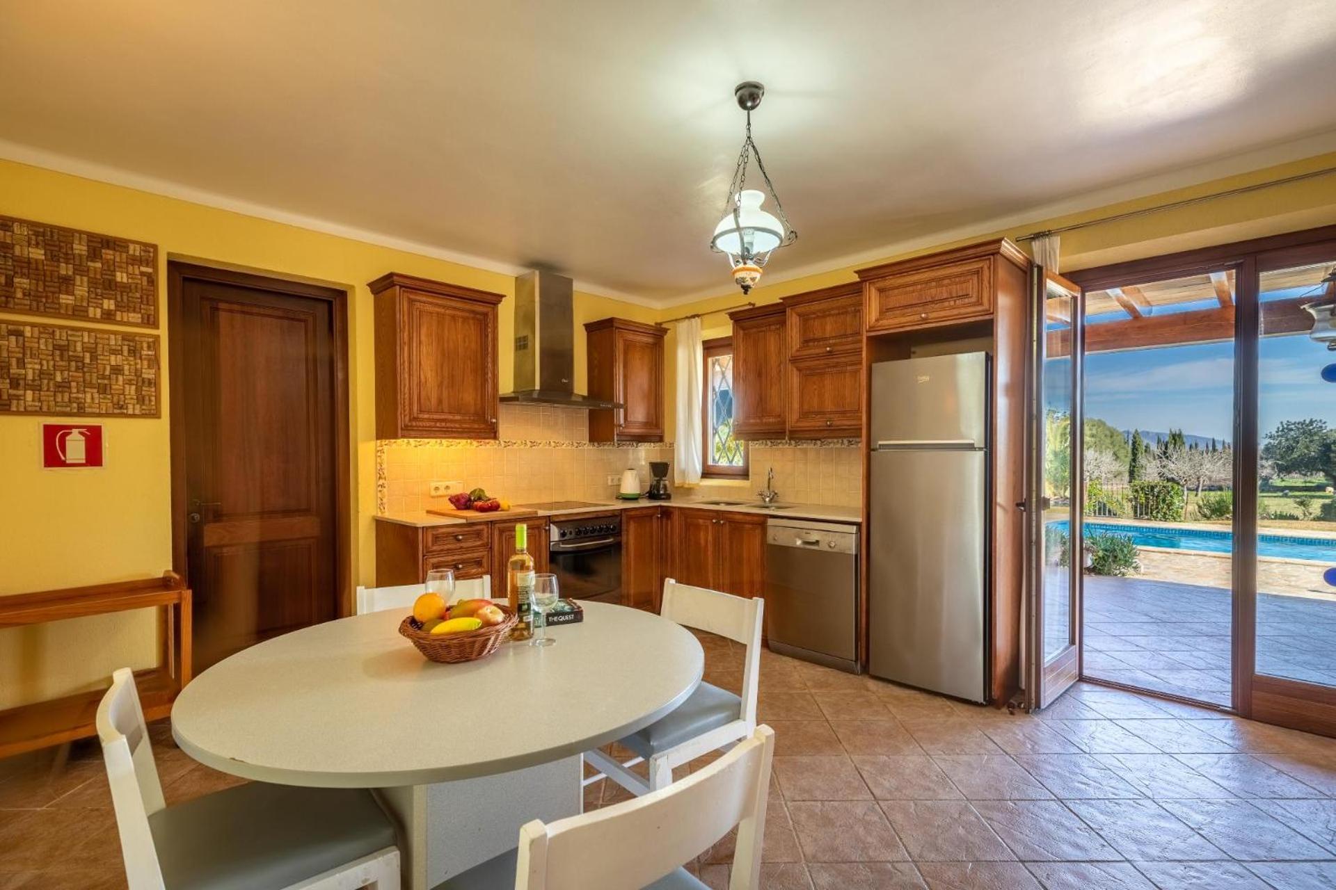 Villa Lolivar Canaves By Vintage Travel *