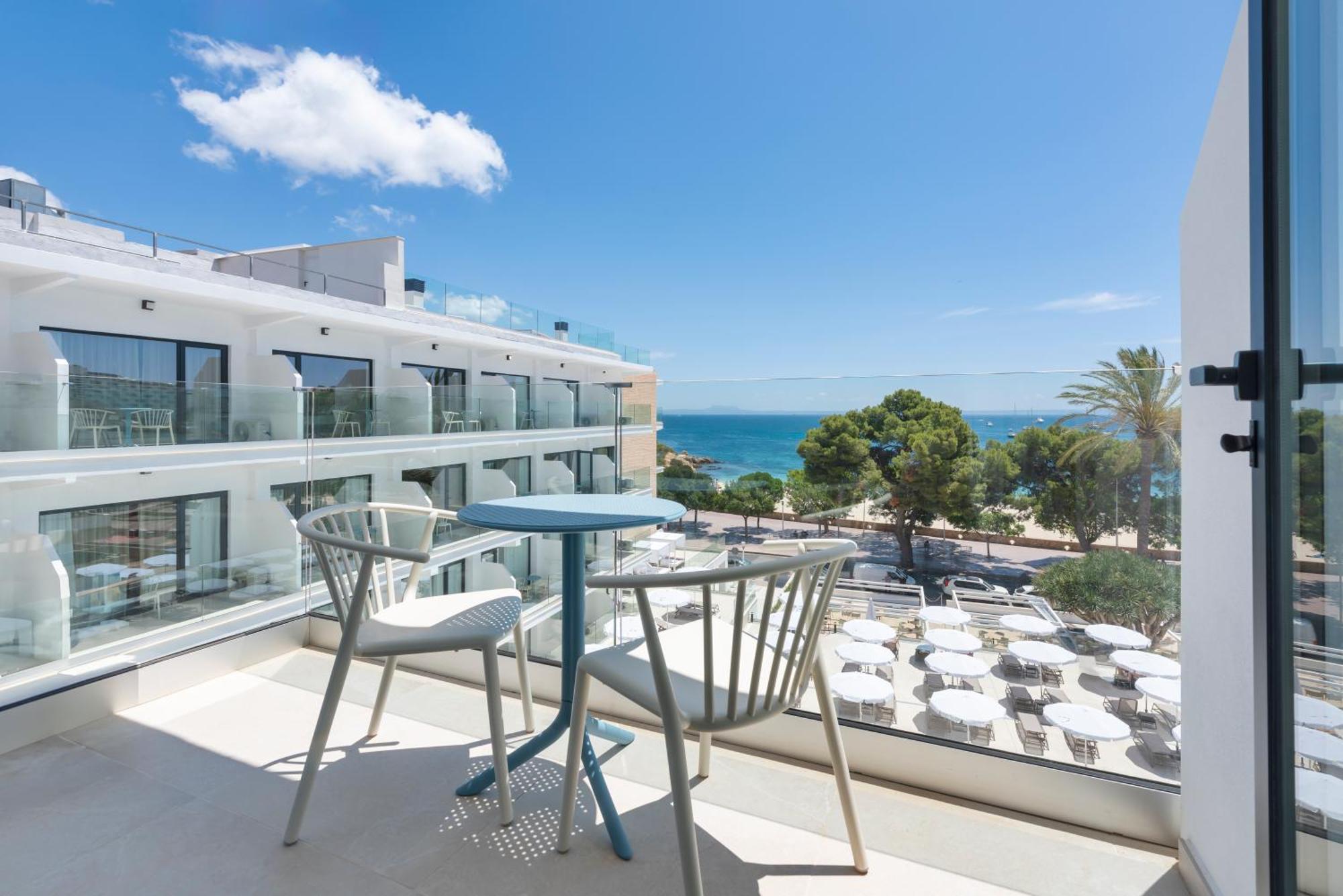 Tropico Playa Hotel