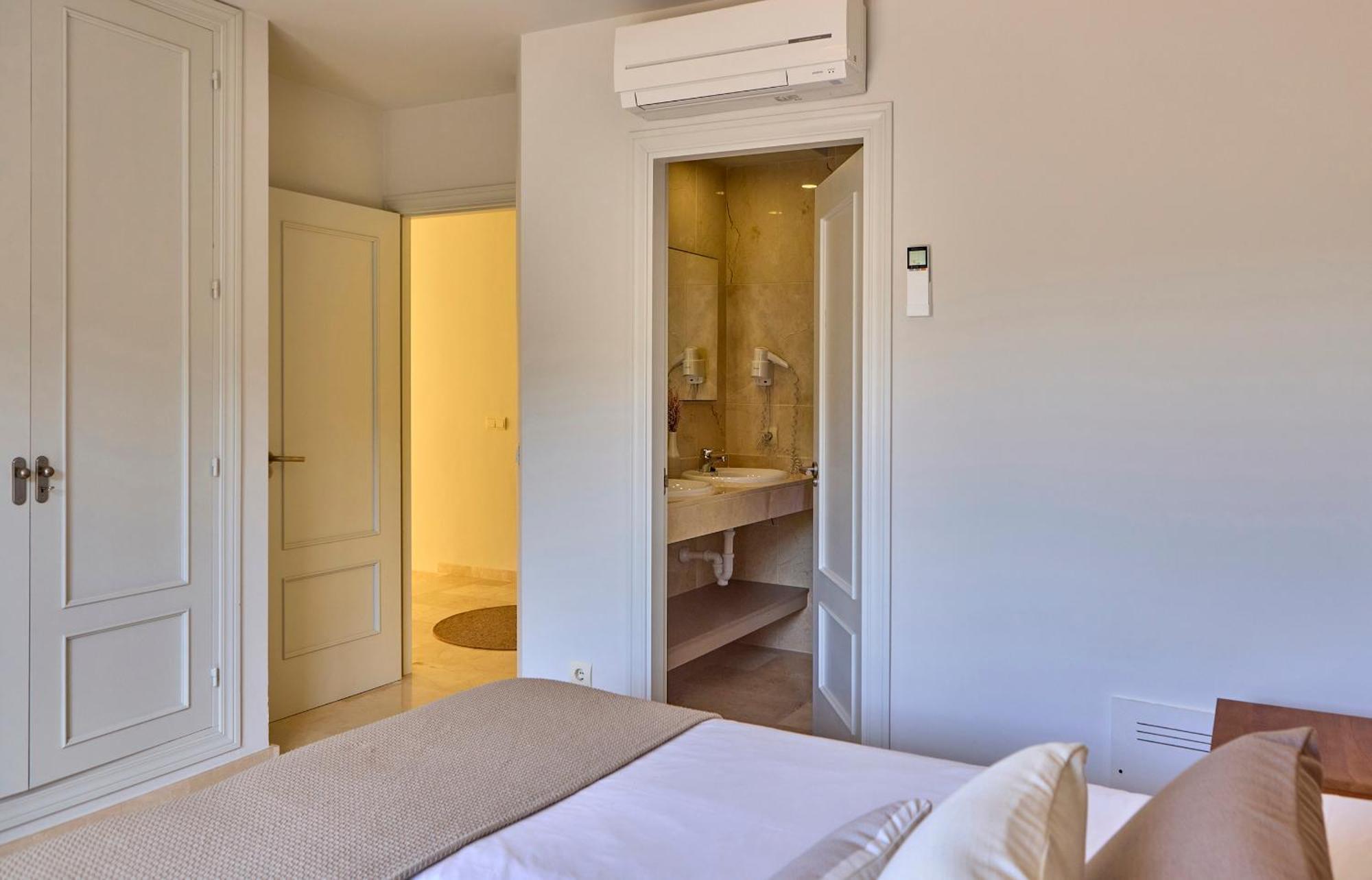 Universal Aquamarin Holiday home Andratx
