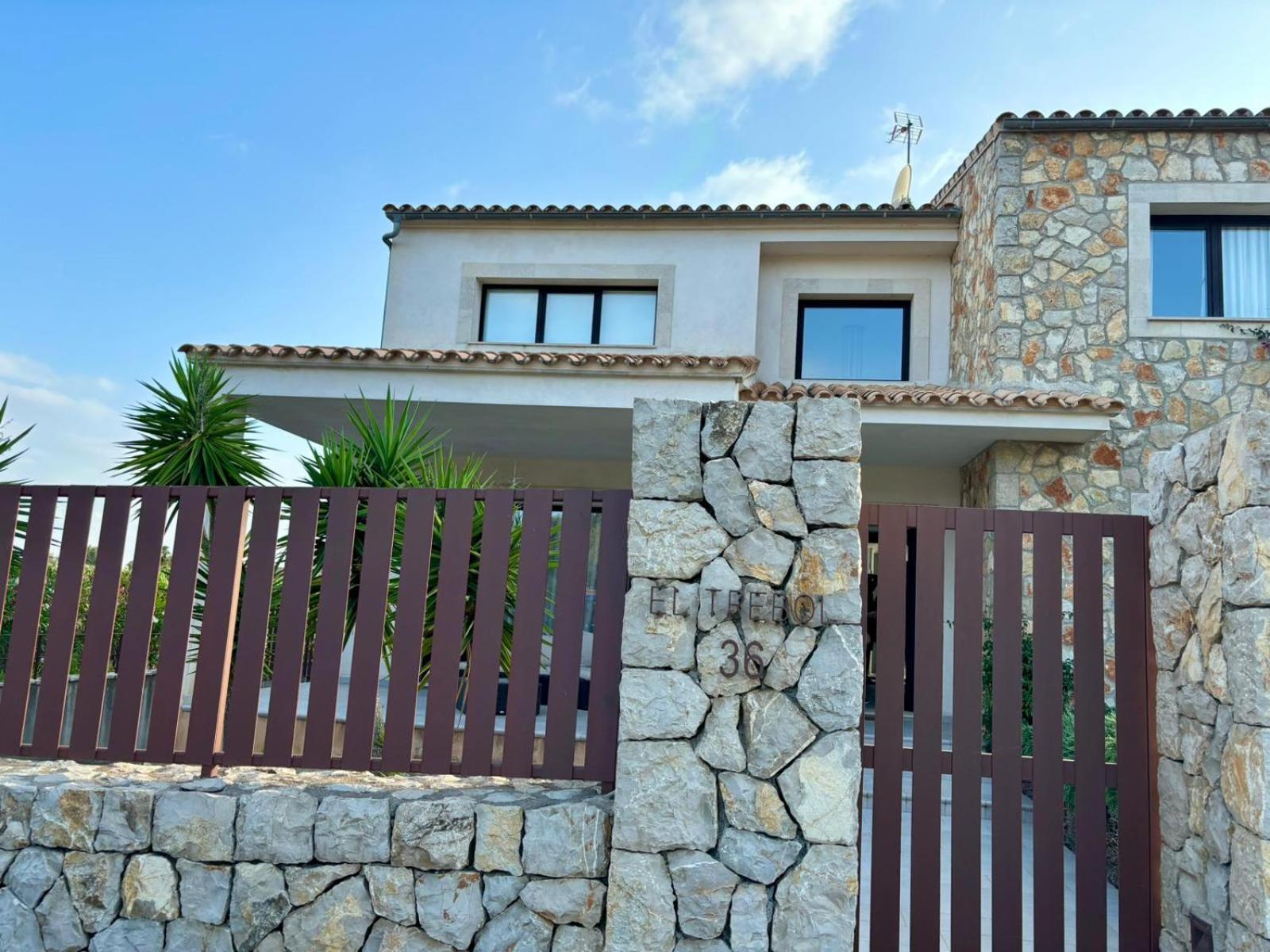 Villa Trebol