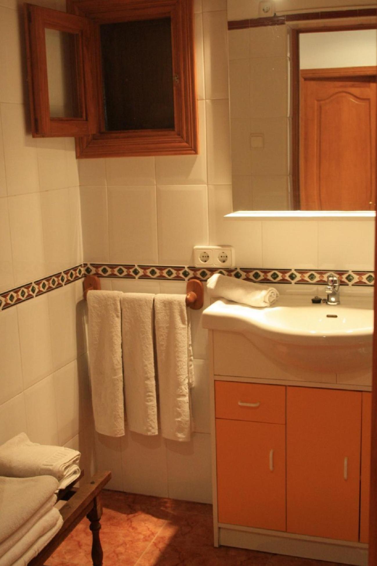 Finca Con Piscina Es Blanquer Casa rural *