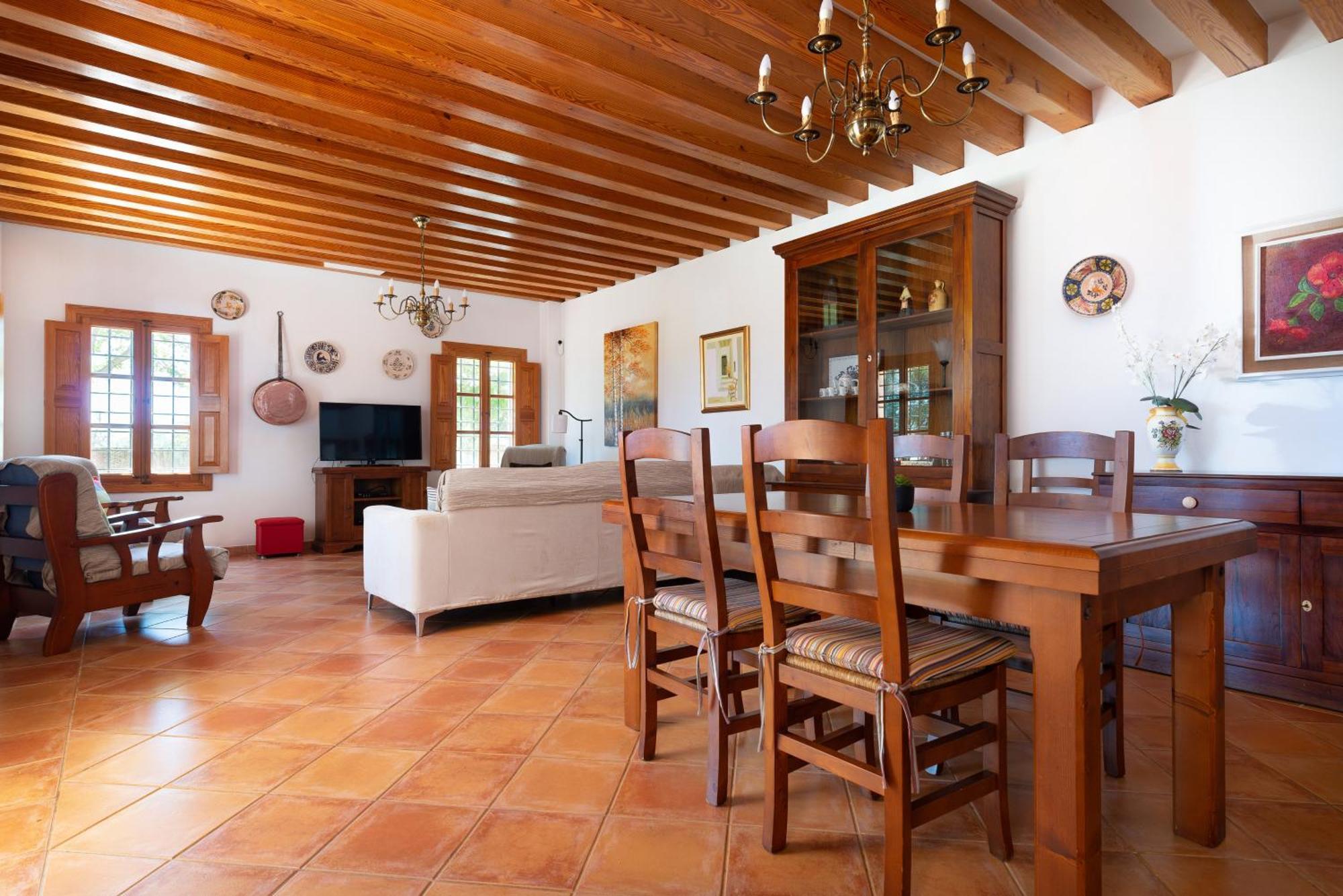 Pintat Villa