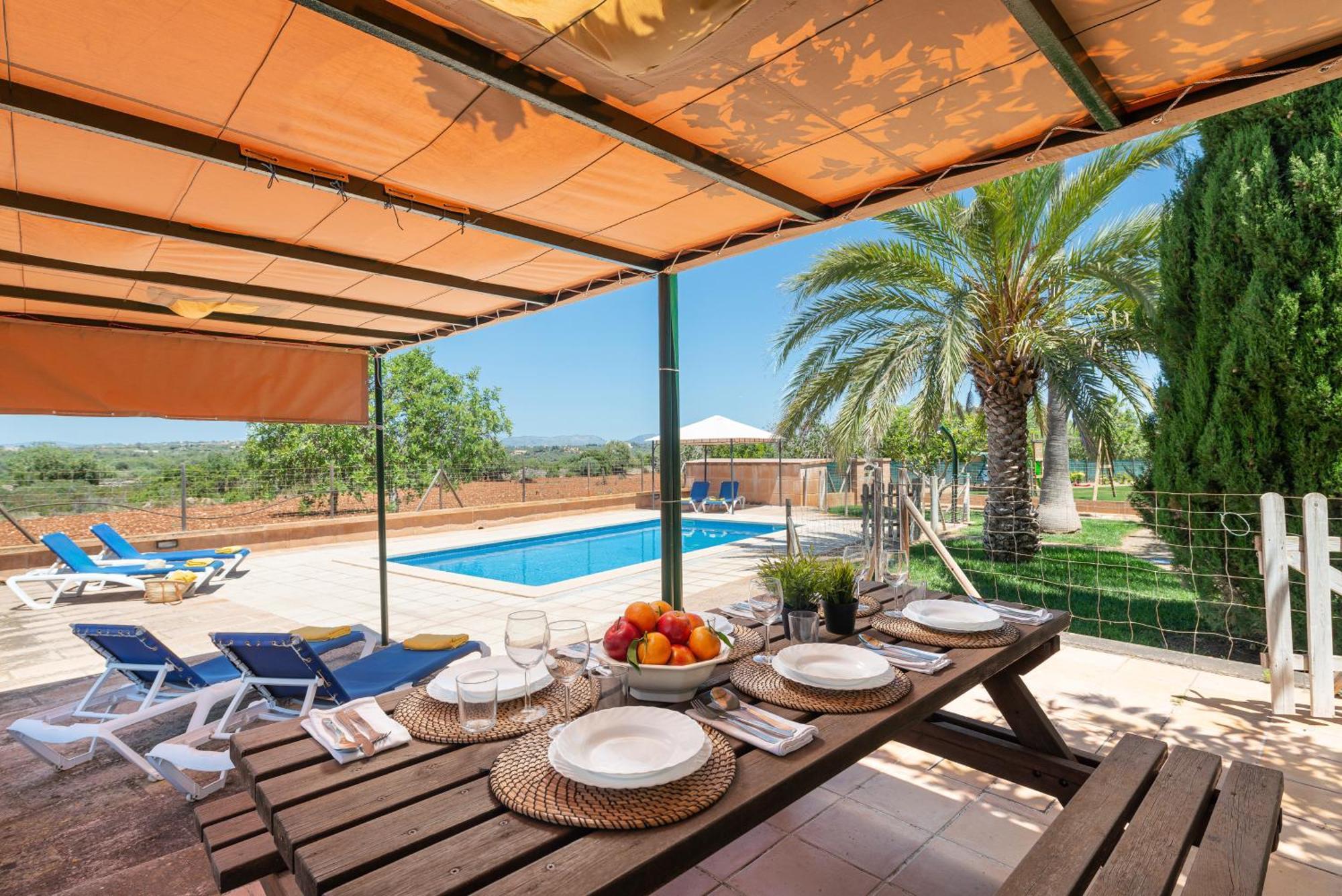 Pintat Villa